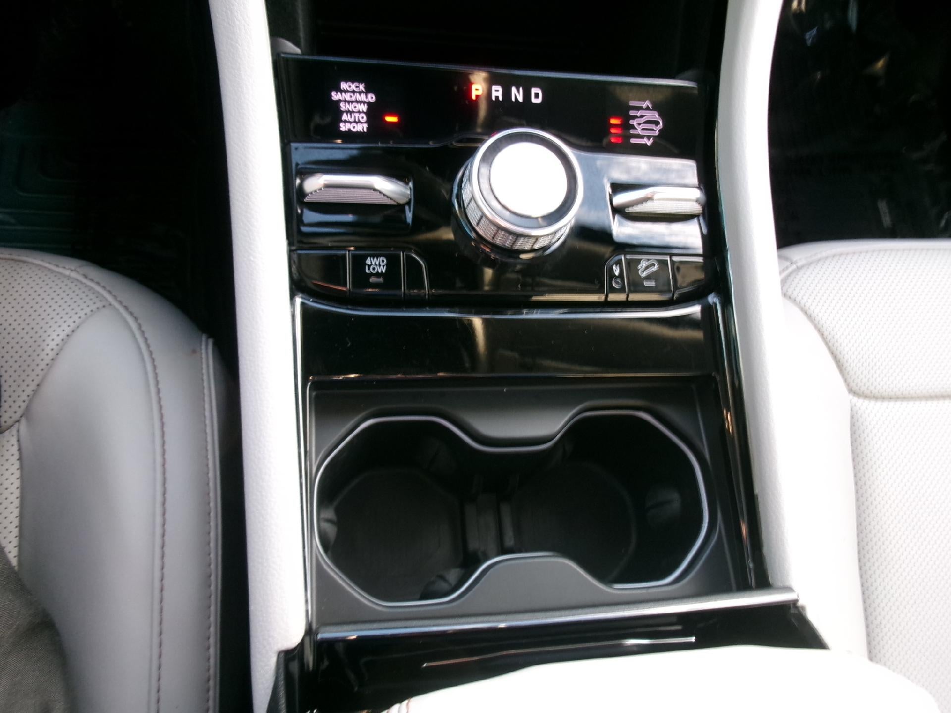 2023 Jeep Grand Cherokee L Overland 4x4