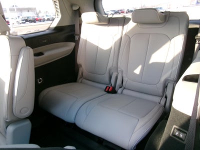 2023 Jeep Grand Cherokee L Overland 4x4