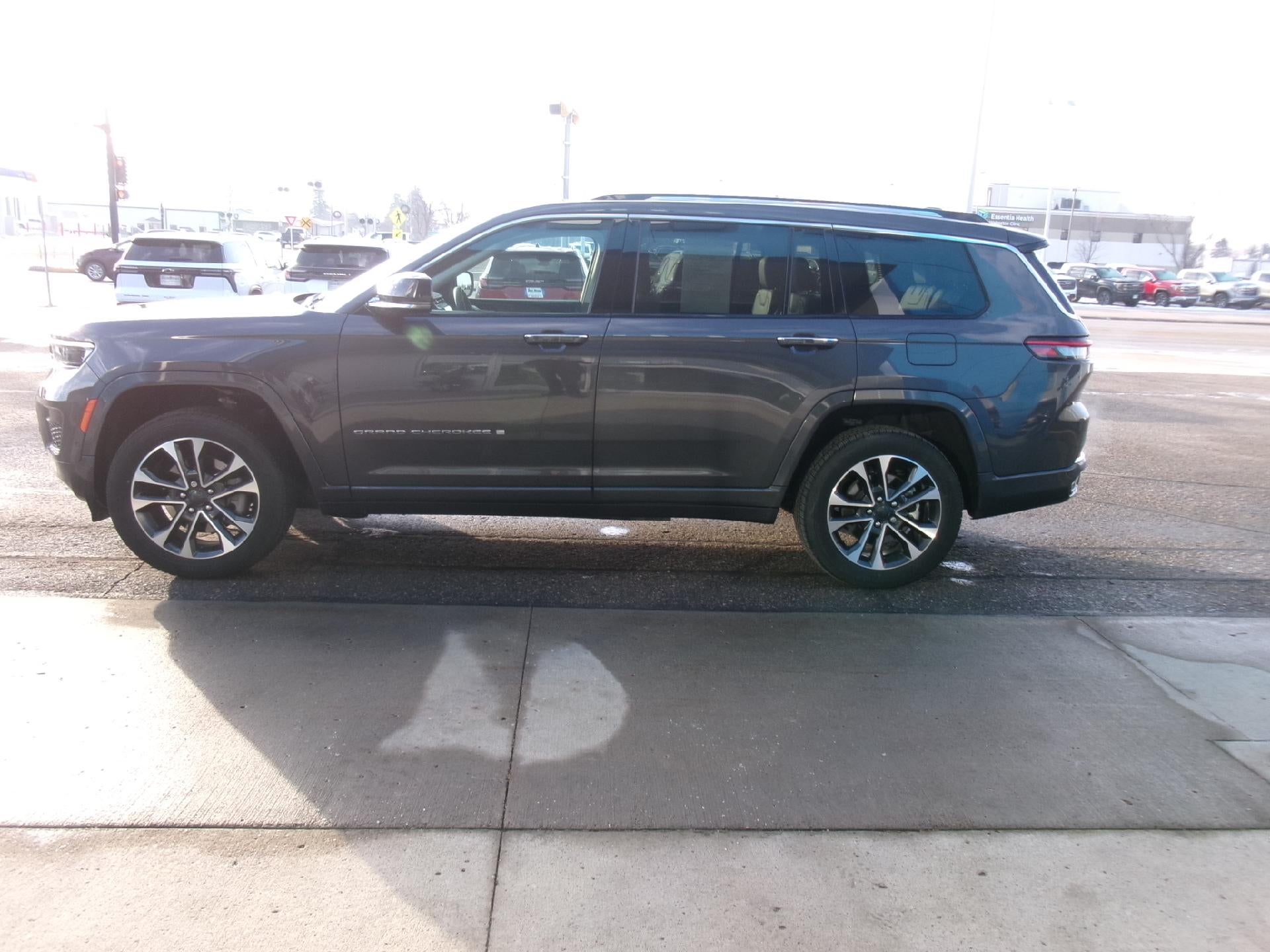 2023 Jeep Grand Cherokee L Overland 4x4