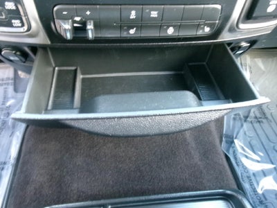 2015 RAM 1500 4WD Crew Cab 5.7 Ft Box Big Horn