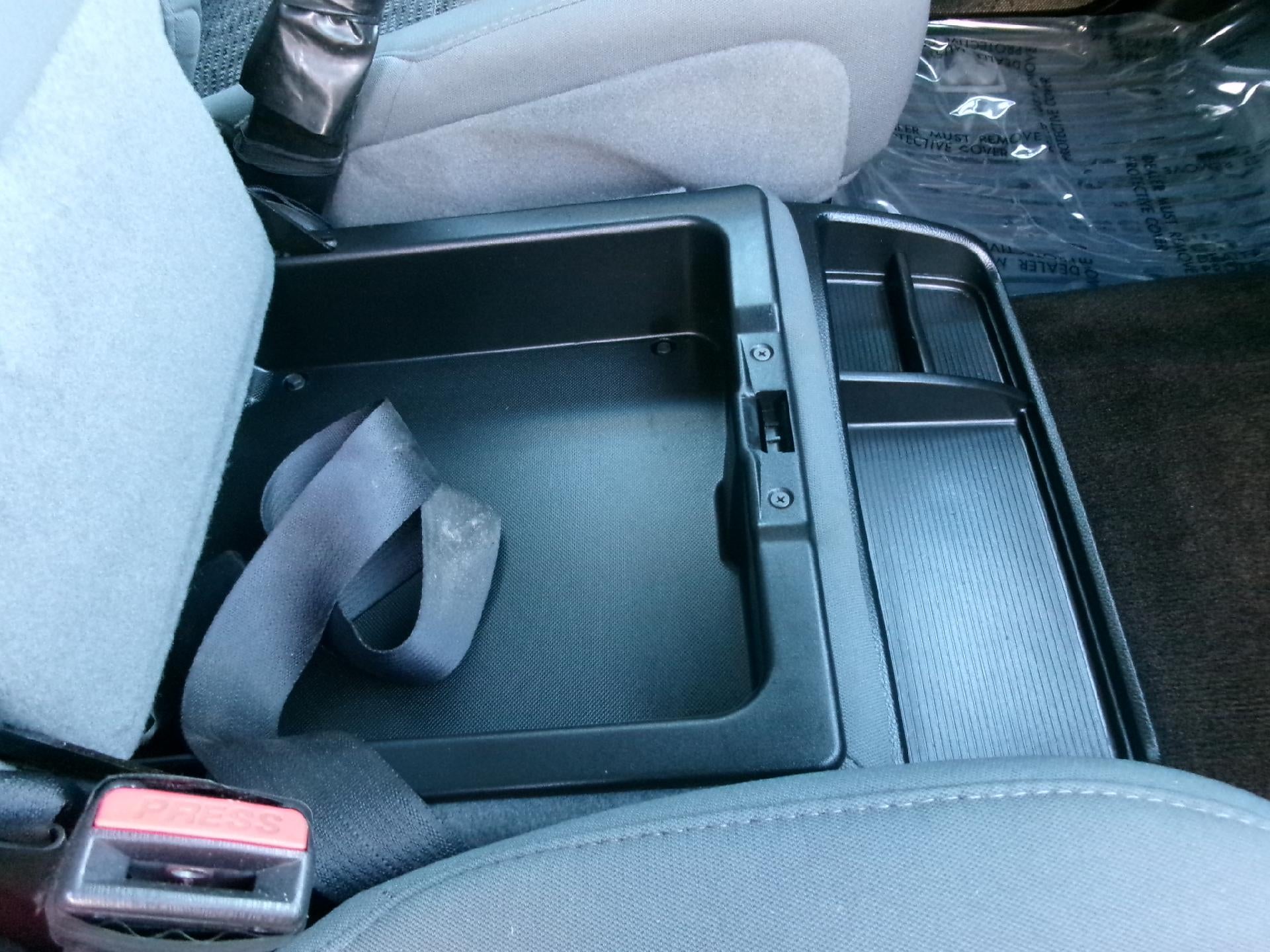 2015 RAM 1500 4WD Crew Cab 5.7 Ft Box Big Horn