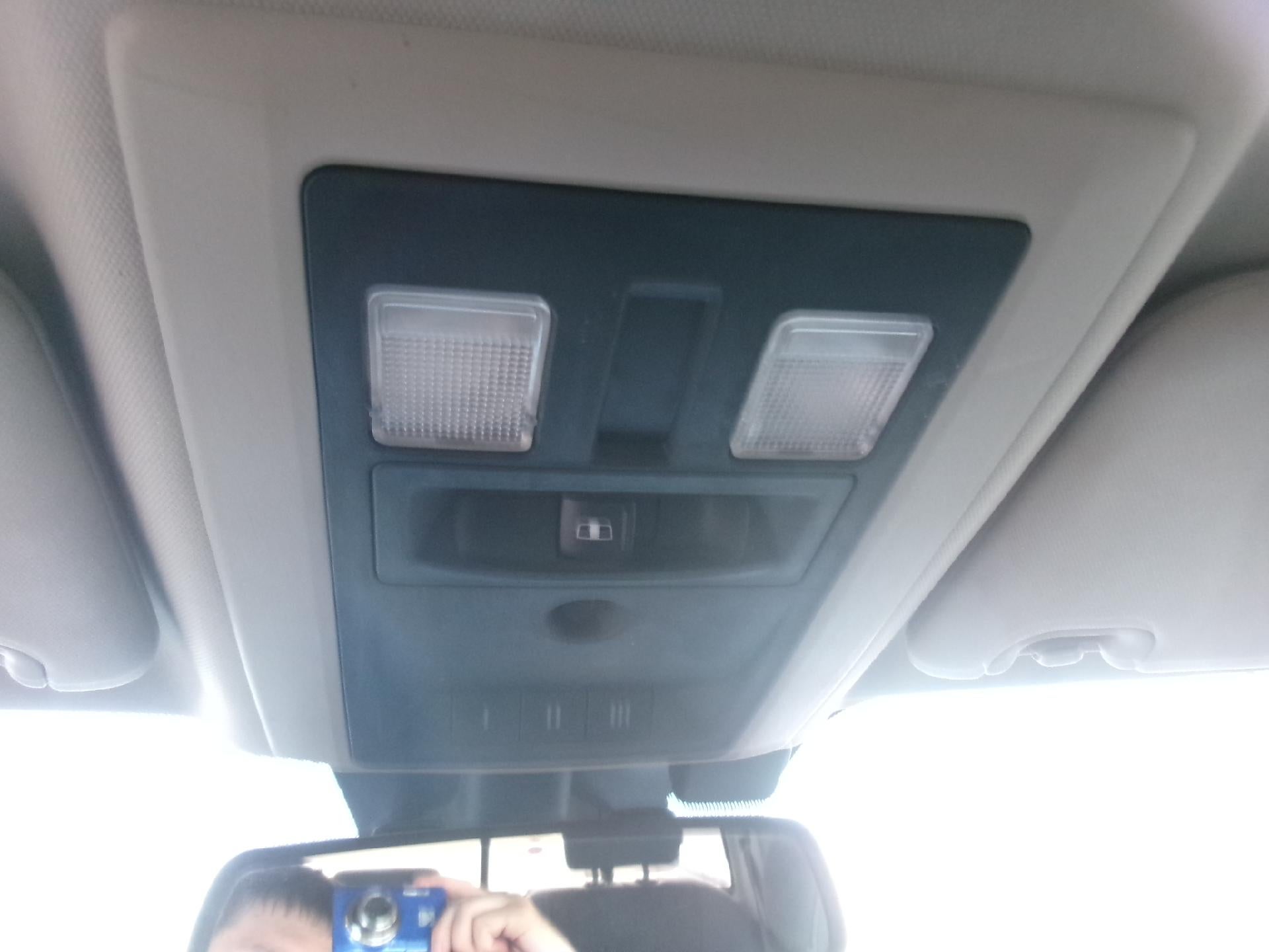 2015 RAM 1500 4WD Crew Cab 5.7 Ft Box Big Horn