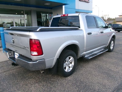 2015 RAM 1500 4WD Crew Cab 5.7 Ft Box Big Horn