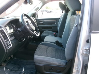 2015 RAM 1500 4WD Crew Cab 5.7 Ft Box Big Horn