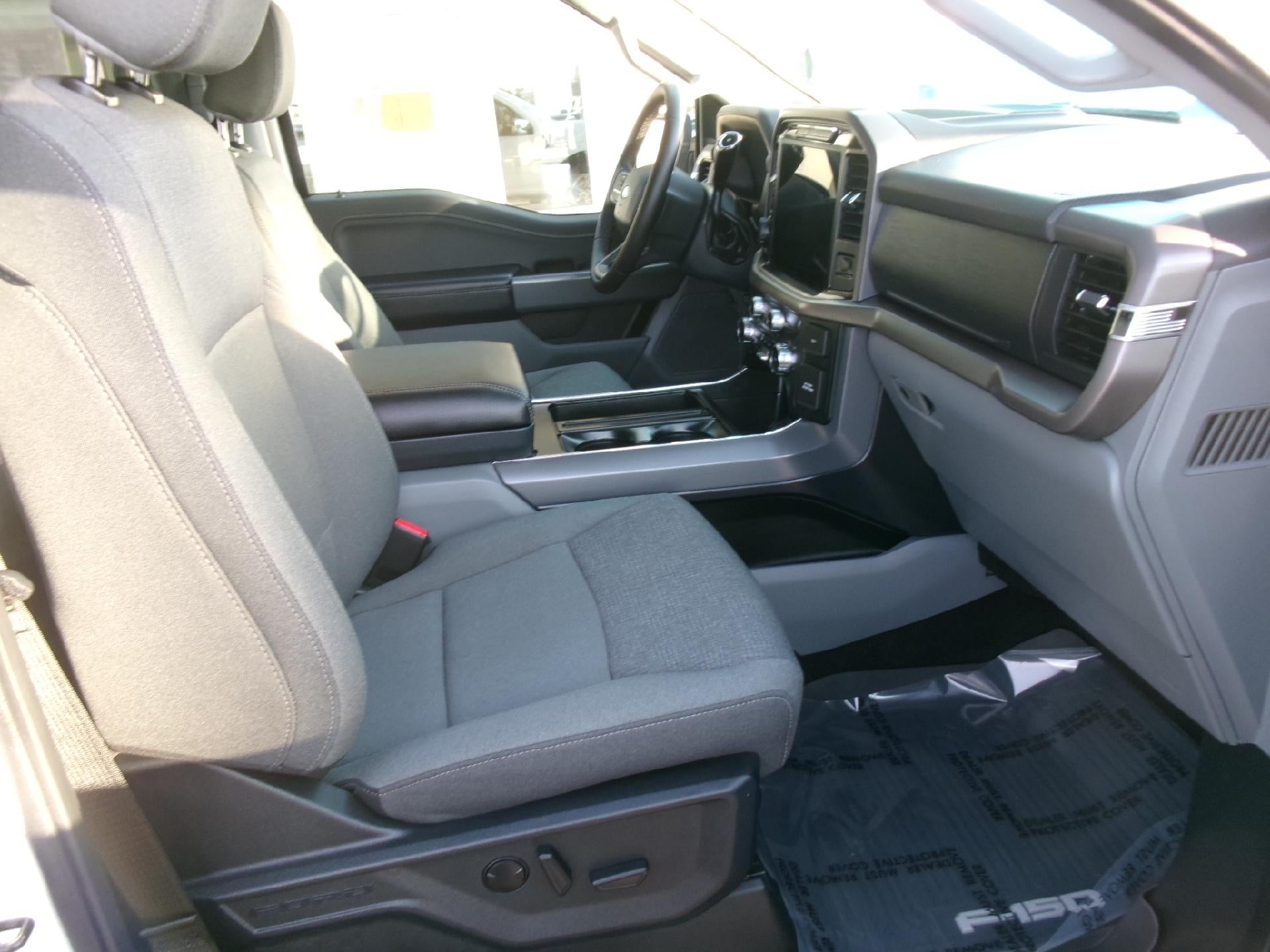 2025 Ford F-150 XLT 4WD SuperCrew 5.5' Box