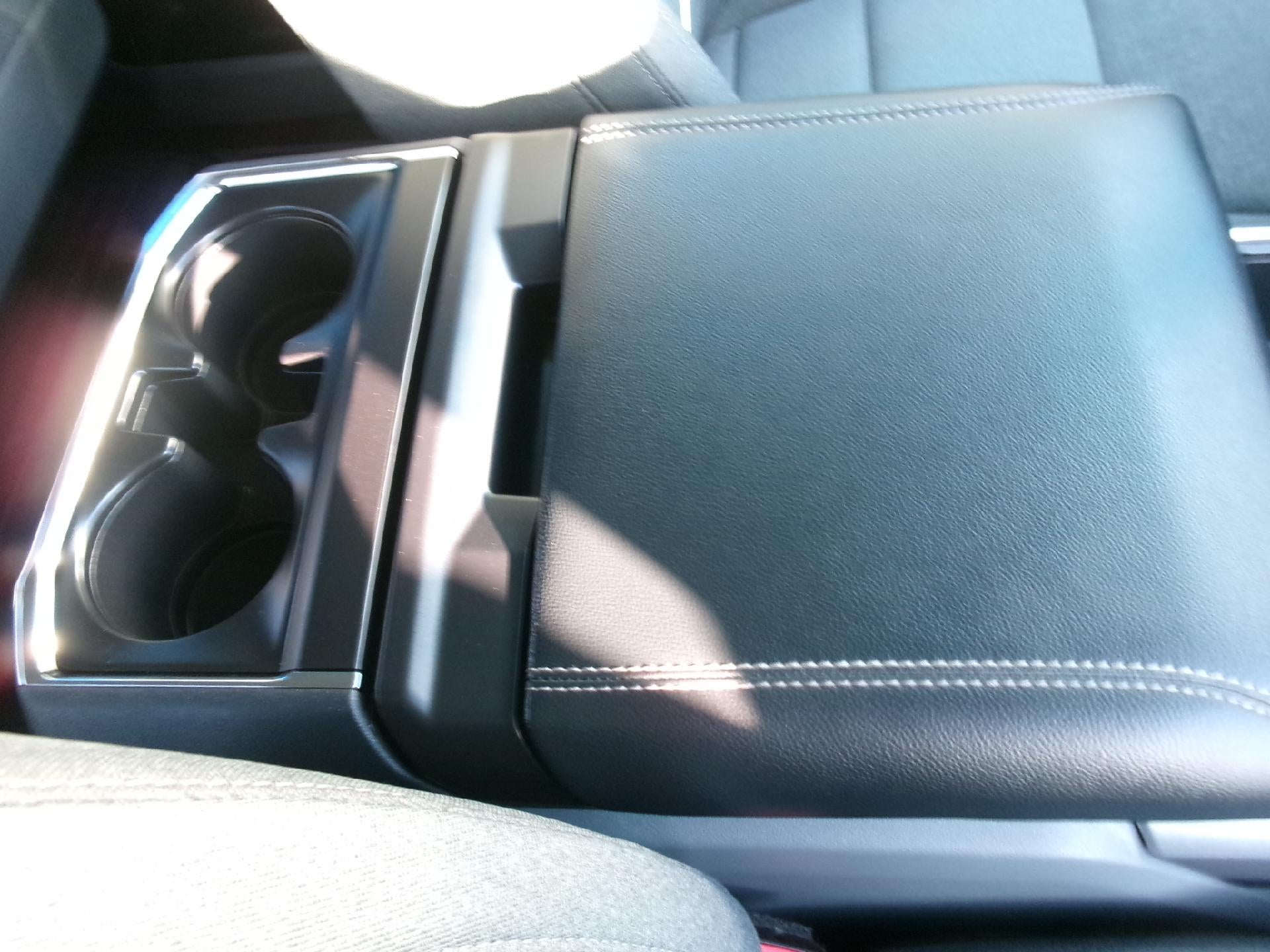 2025 Ford F-150 XLT 4WD SuperCrew 5.5' Box