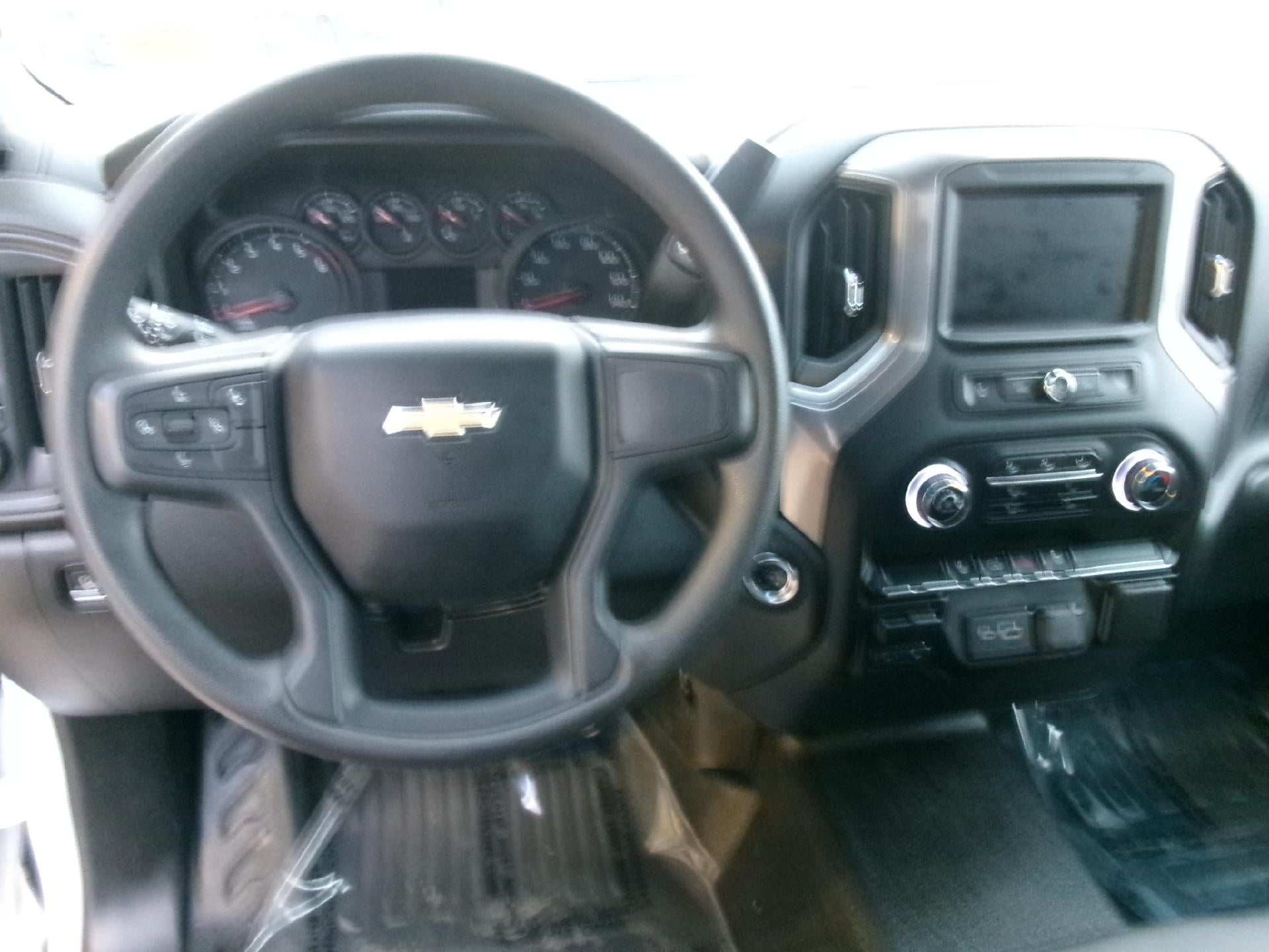 2025 Chevrolet Silverado 2500 HD Regular Cab Long Box 4-Wheel Drive Work Truck