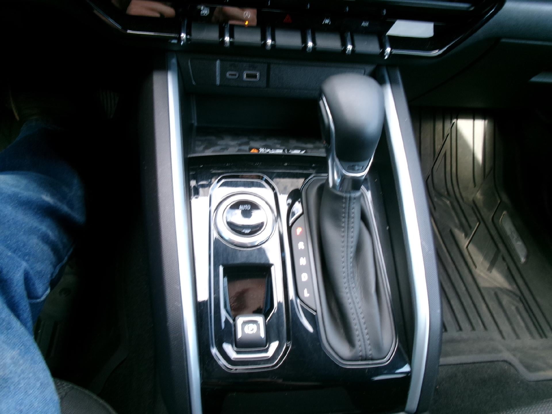 2023 Chevrolet Colorado Crew Cab Short Box 4-Wheel Drive LT