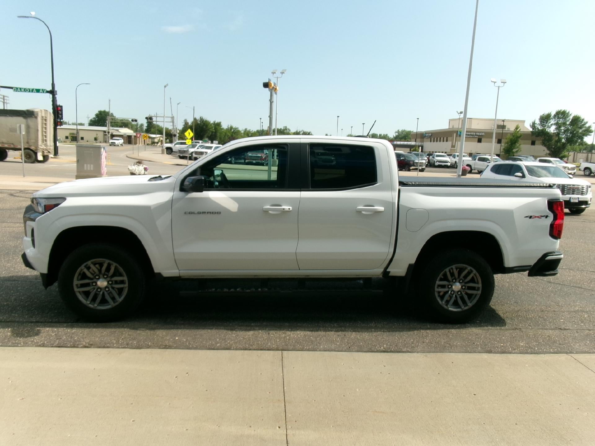 2023 Chevrolet Colorado Crew Cab Short Box 4-Wheel Drive LT