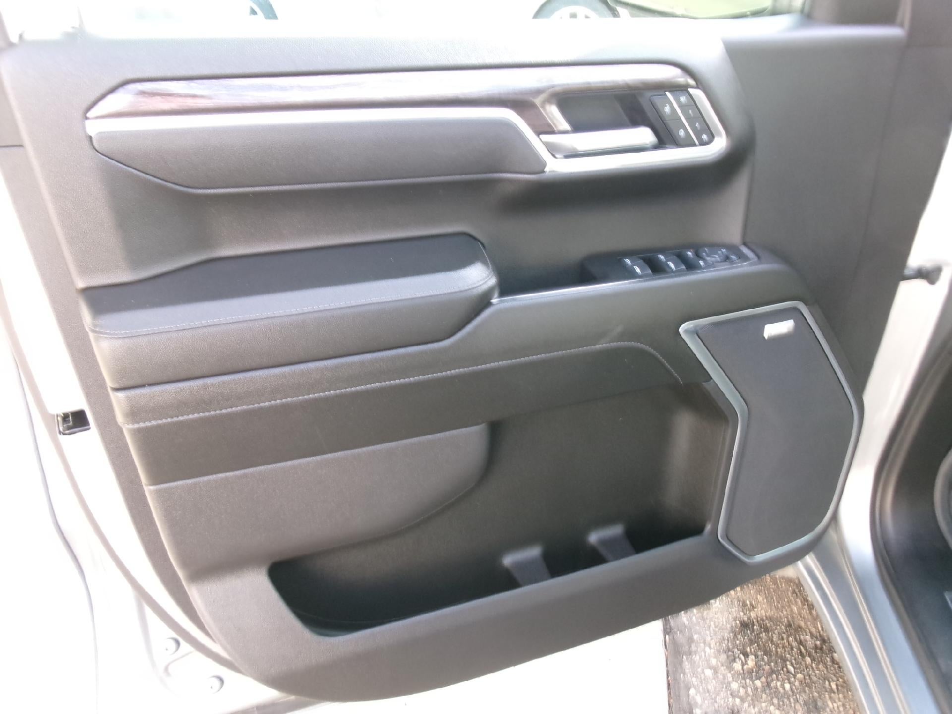 2025 Chevrolet Silverado 1500 Crew Cab Short Box 4-Wheel Drive LTZ