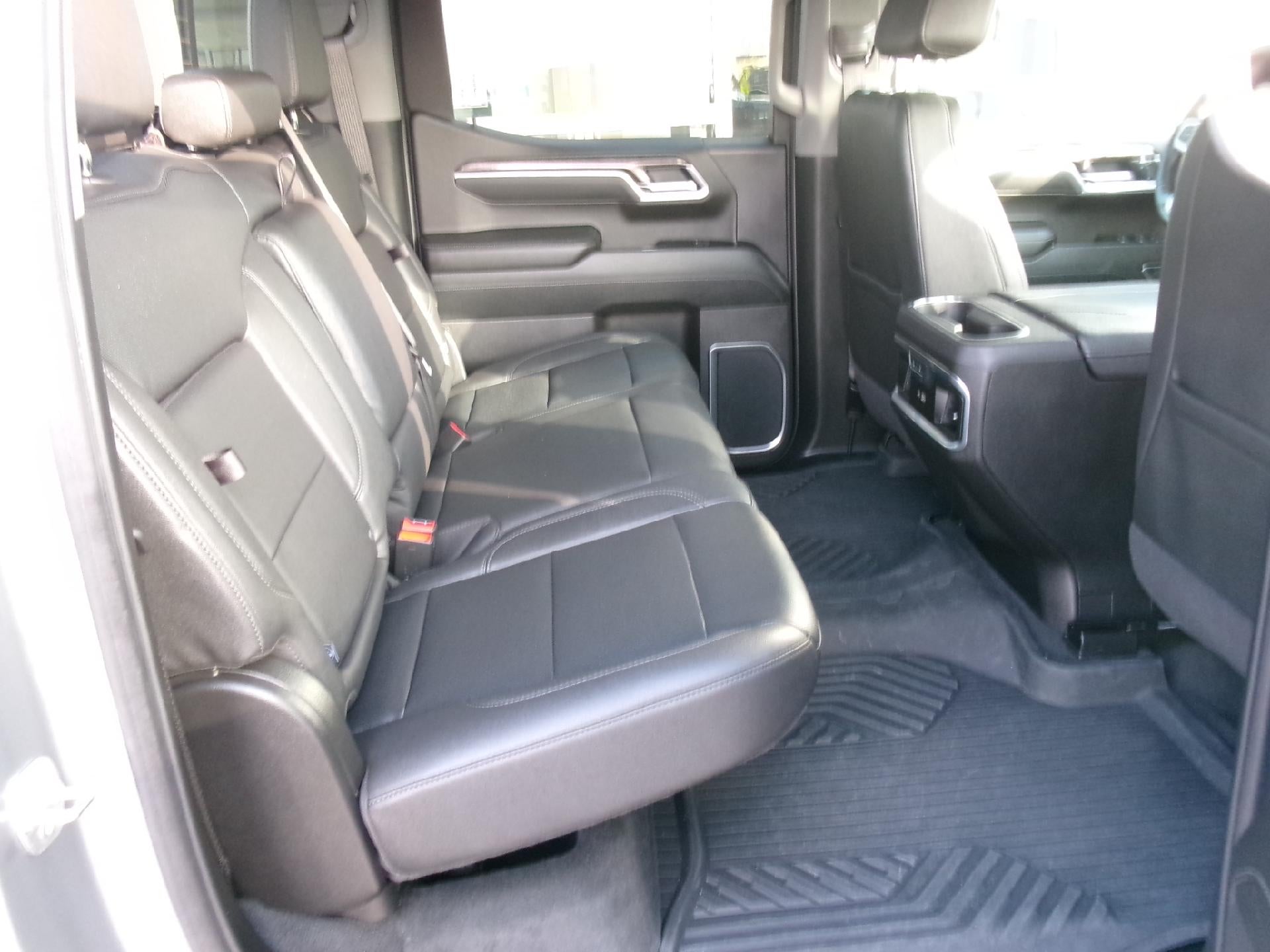 2025 Chevrolet Silverado 1500 Crew Cab Short Box 4-Wheel Drive LTZ