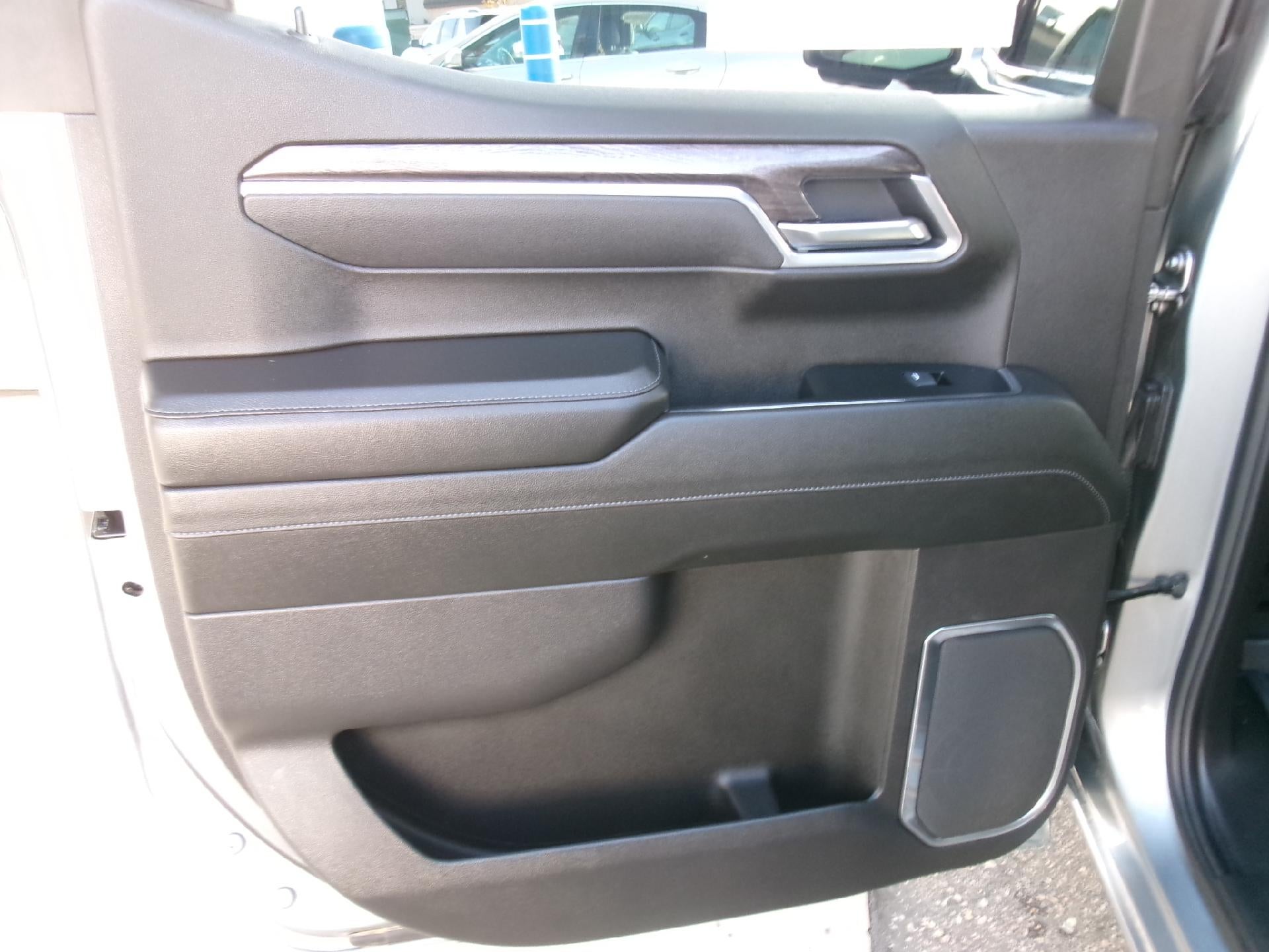 2025 Chevrolet Silverado 1500 Crew Cab Short Box 4-Wheel Drive LTZ