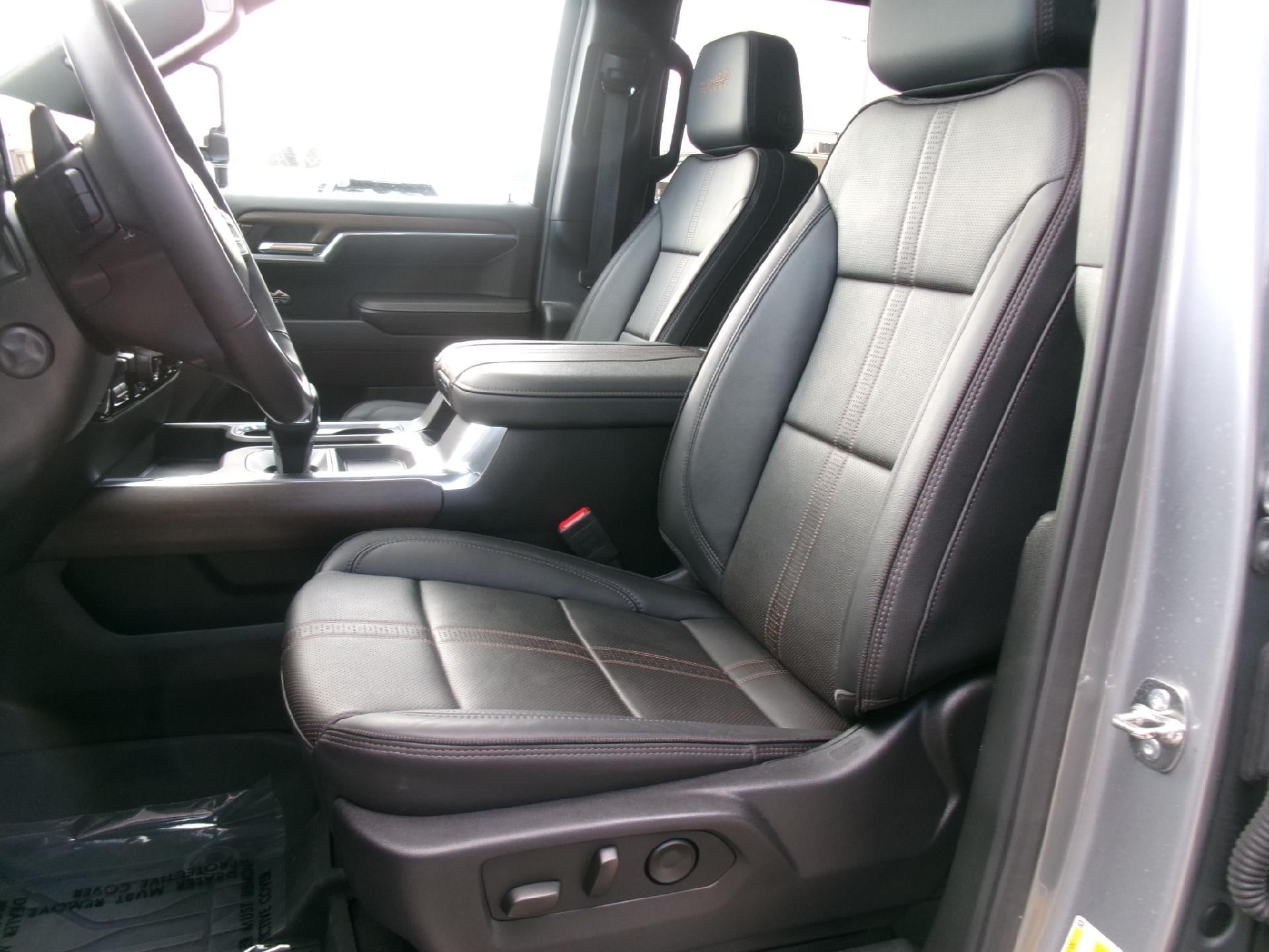 2025 Chevrolet Silverado 1500 Crew Cab Standard Box 4-Wheel Drive High Country