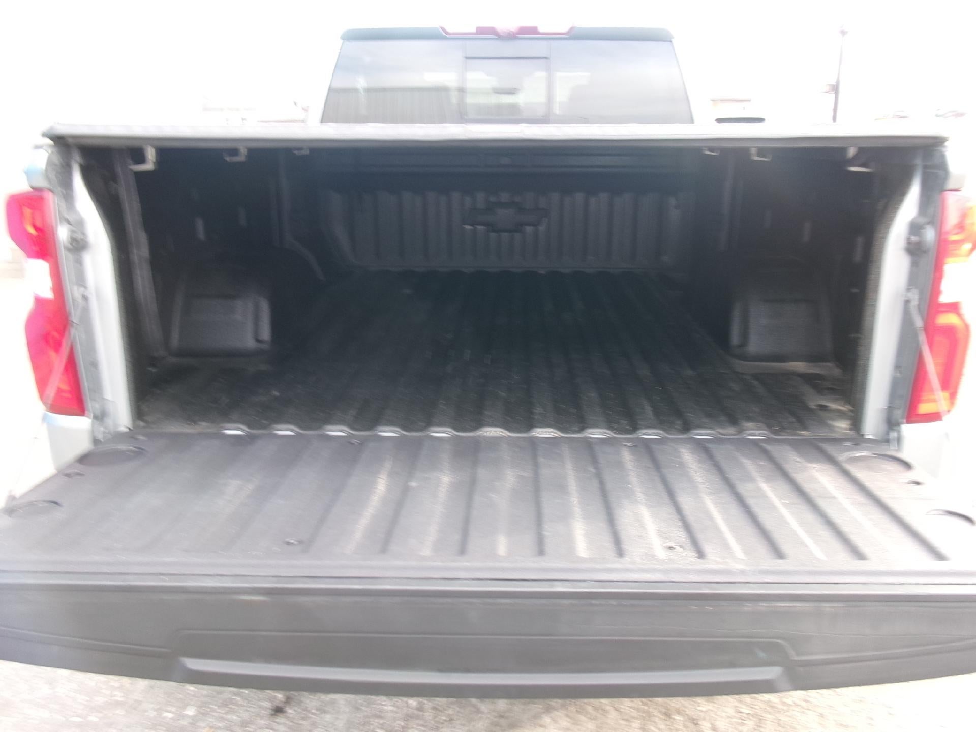 2025 Chevrolet Silverado 1500 Crew Cab Standard Box 4-Wheel Drive High Country