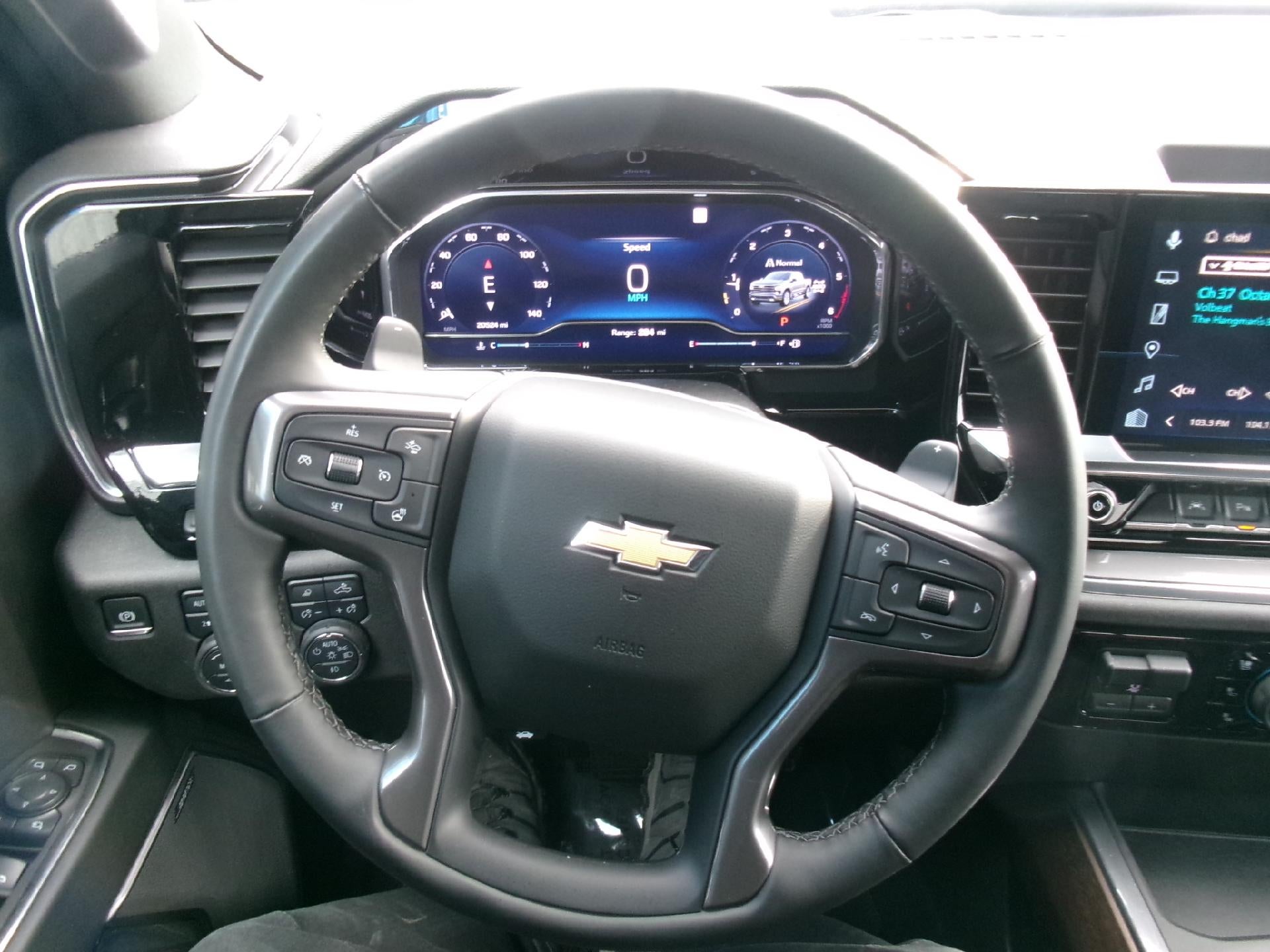 2025 Chevrolet Silverado 1500 Crew Cab Standard Box 4-Wheel Drive High Country