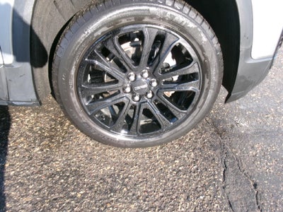 2023 GMC Acadia AWD SLT