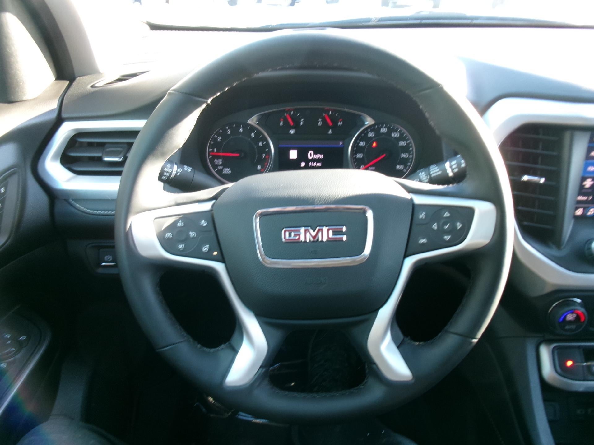 2023 GMC Acadia AWD SLT