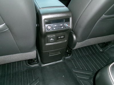 2023 GMC Acadia AWD Denali