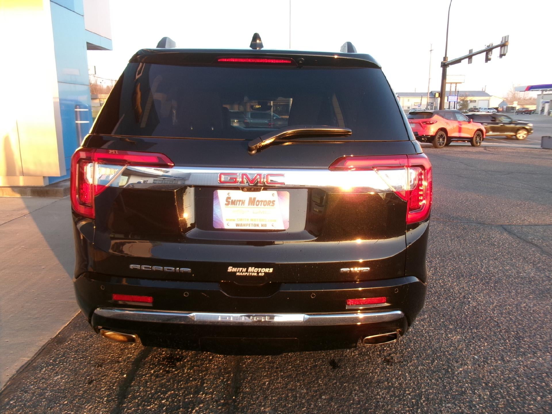 2023 GMC Acadia AWD Denali