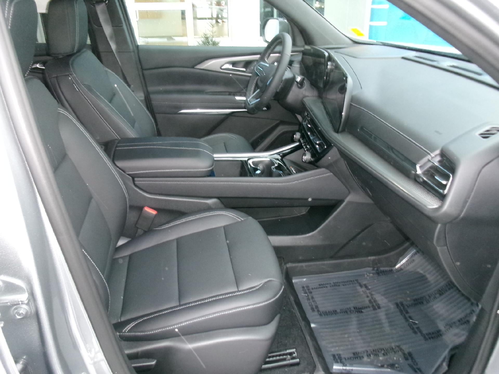 2026 Chevrolet Traverse LT w/2LT