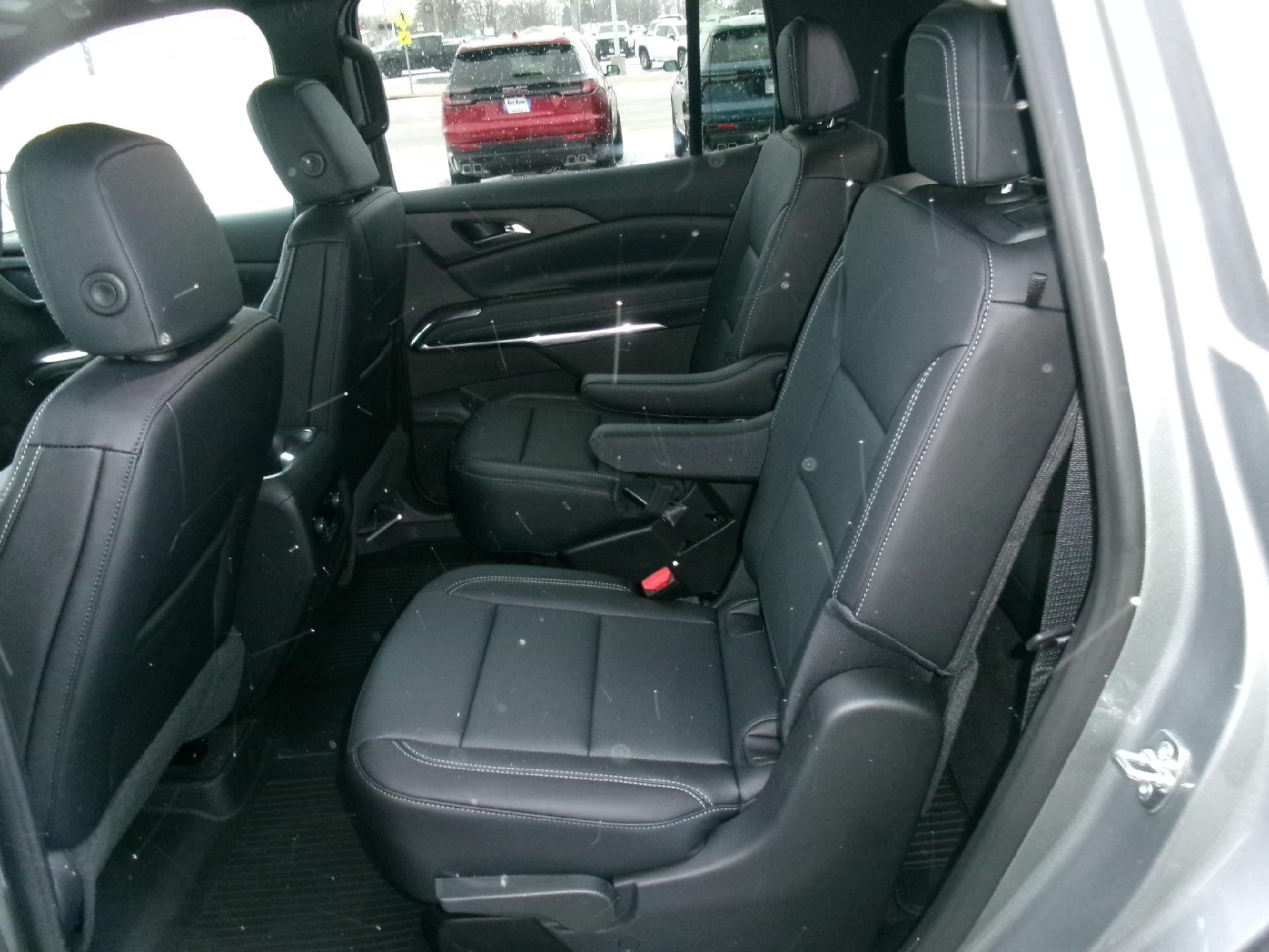 2026 Chevrolet Traverse LT w/2LT