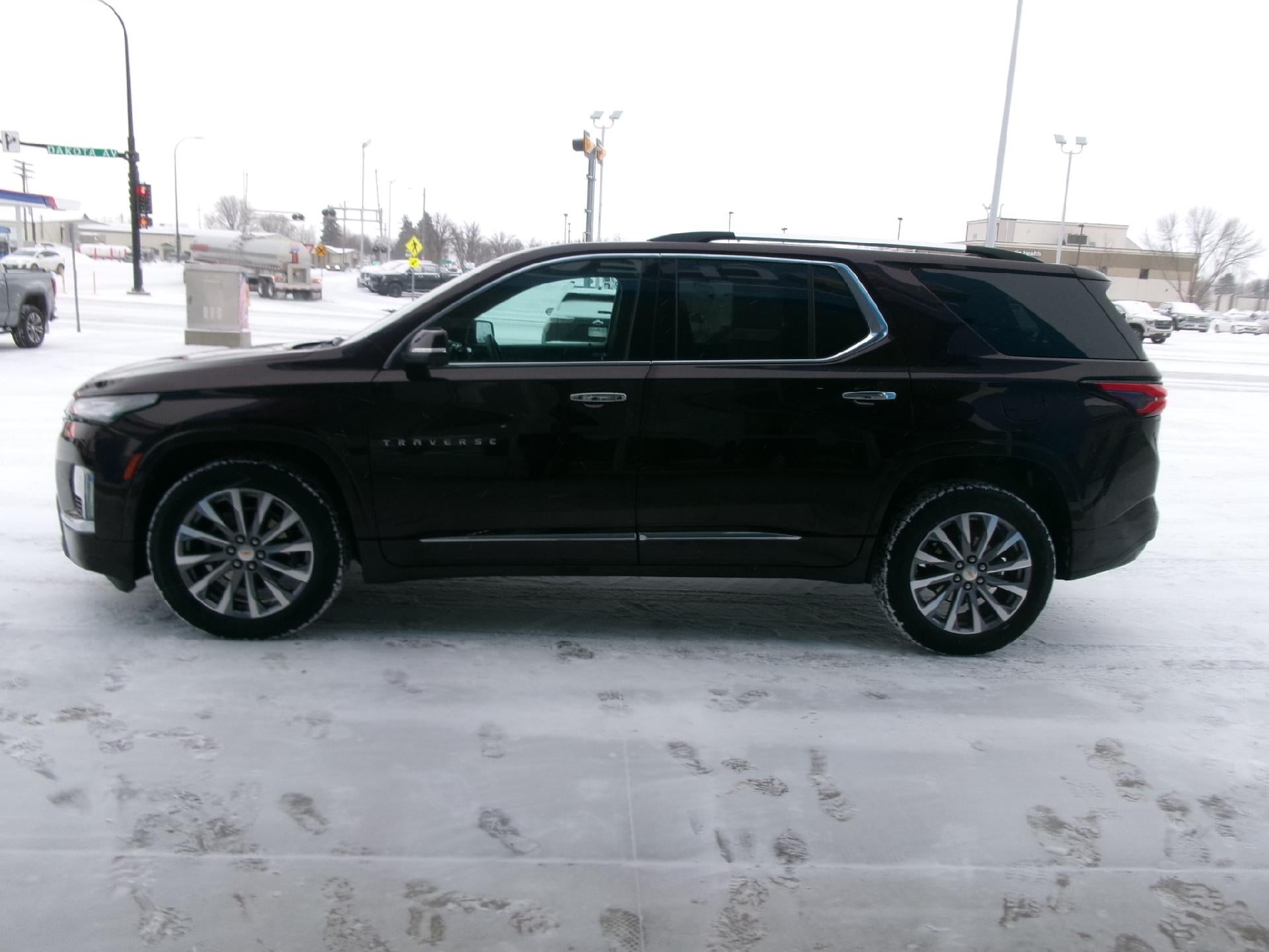 2023 Chevrolet Traverse AWD 1LZ