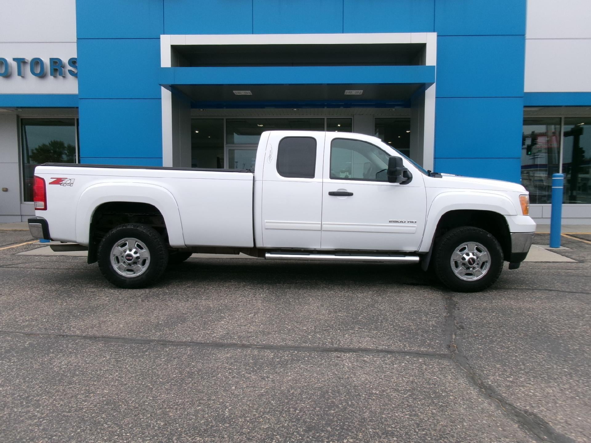 2012 GMC Sierra 2500 HD Extended Cab Long Box 4-Wheel Drive SLE