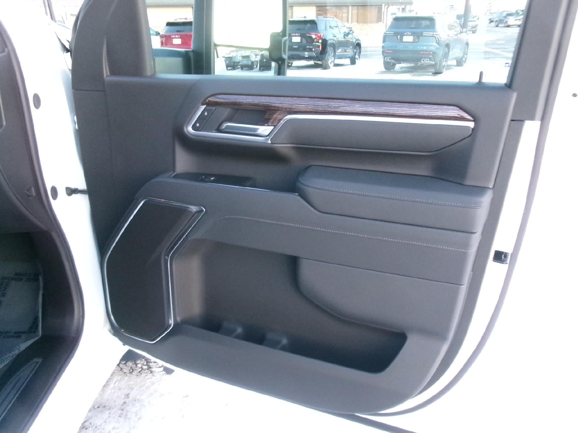 2026 GMC Sierra 3500 HD Crew Cab Standard Box 4-Wheel Drive SLE