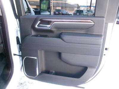 2026 GMC Sierra 3500 HD Crew Cab Standard Box 4-Wheel Drive SLE