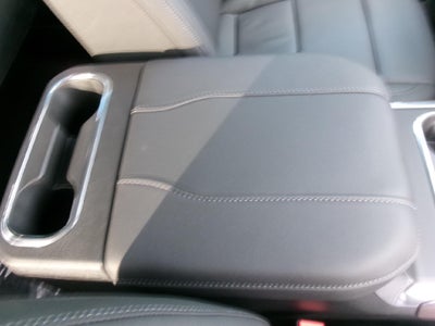 2026 GMC Sierra 3500 HD Crew Cab Standard Box 4-Wheel Drive SLT