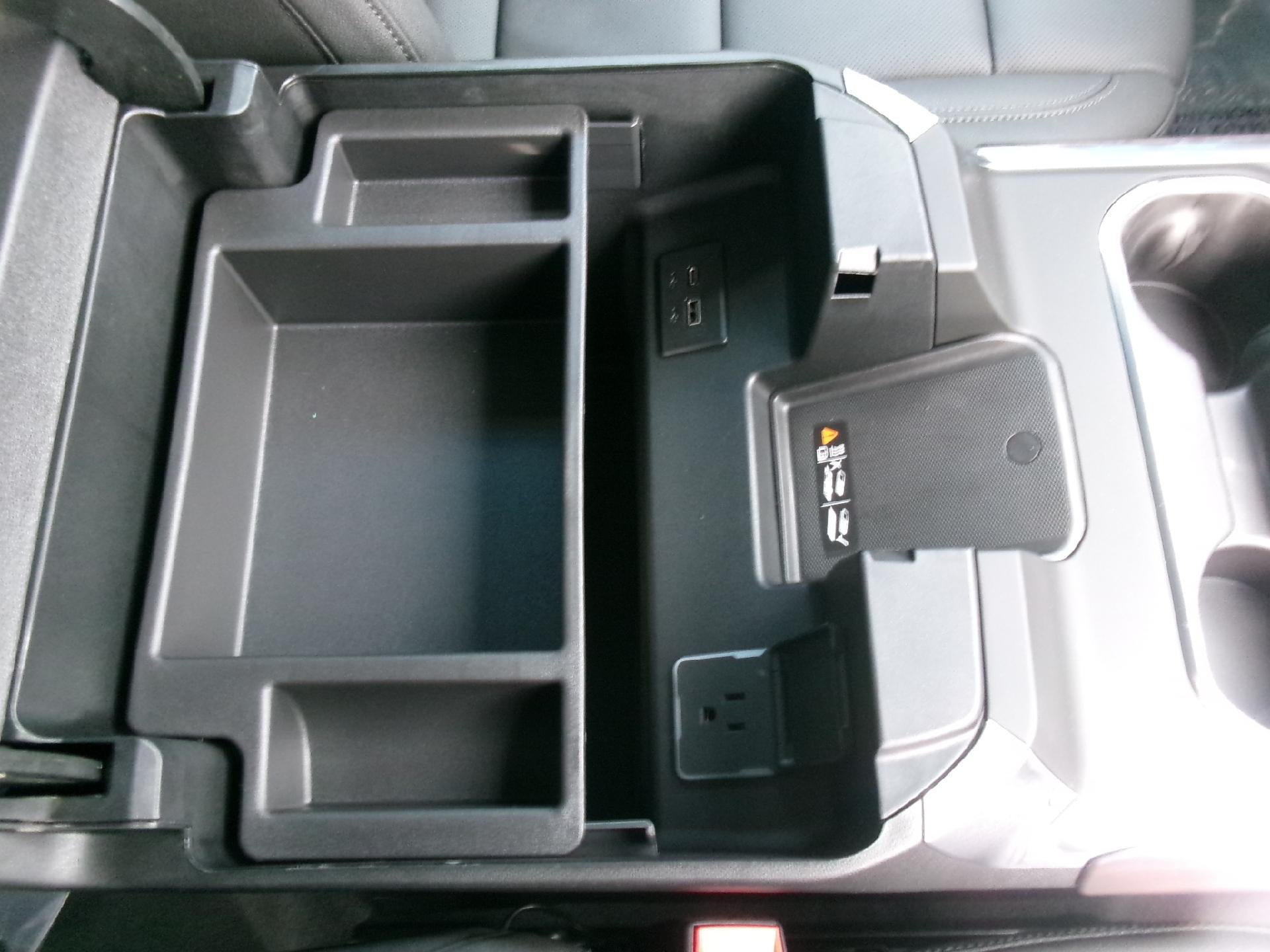 2026 GMC Sierra 3500 HD Crew Cab Standard Box 4-Wheel Drive SLT