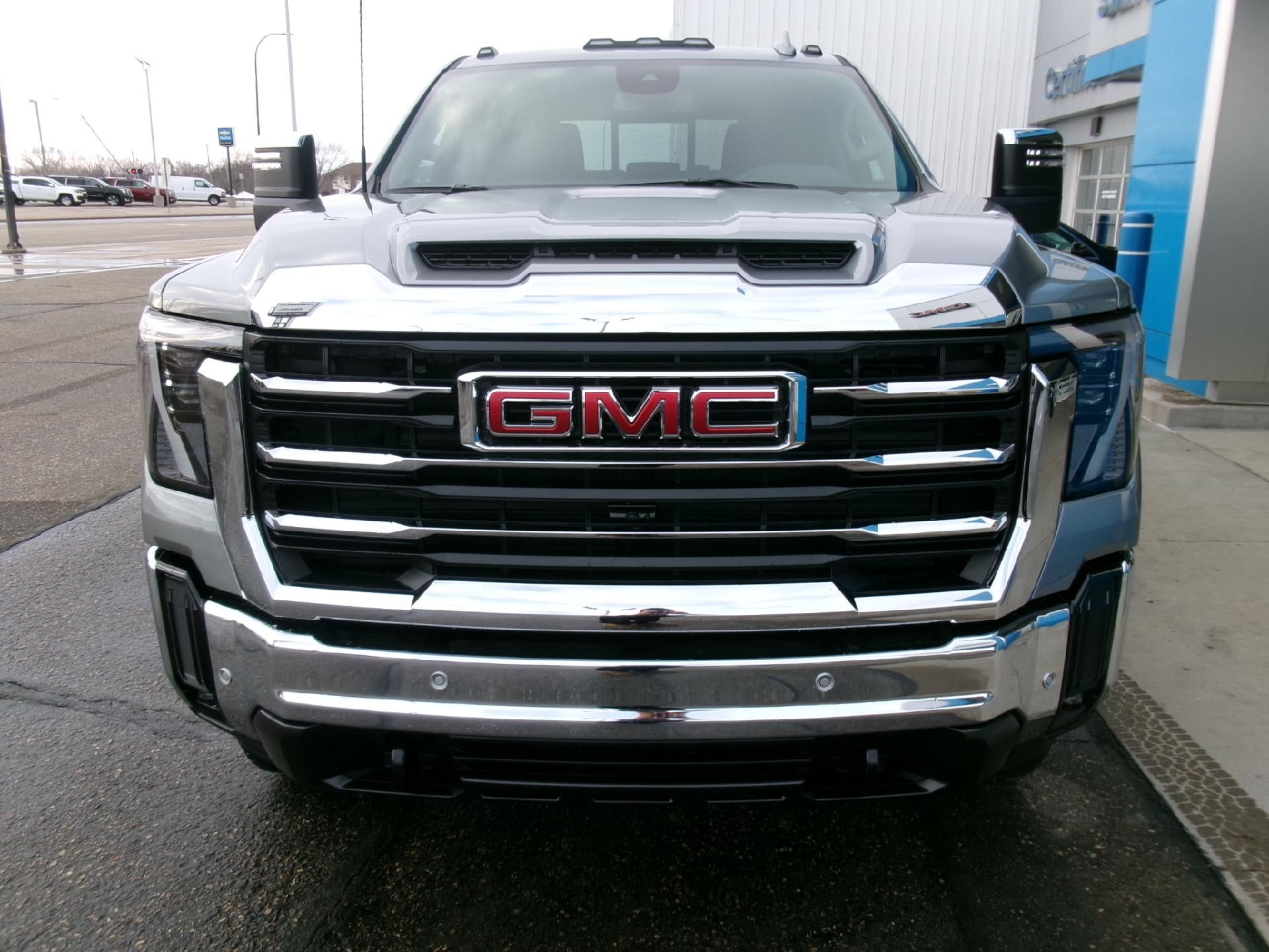 2026 GMC Sierra 3500 HD Crew Cab Standard Box 4-Wheel Drive SLT