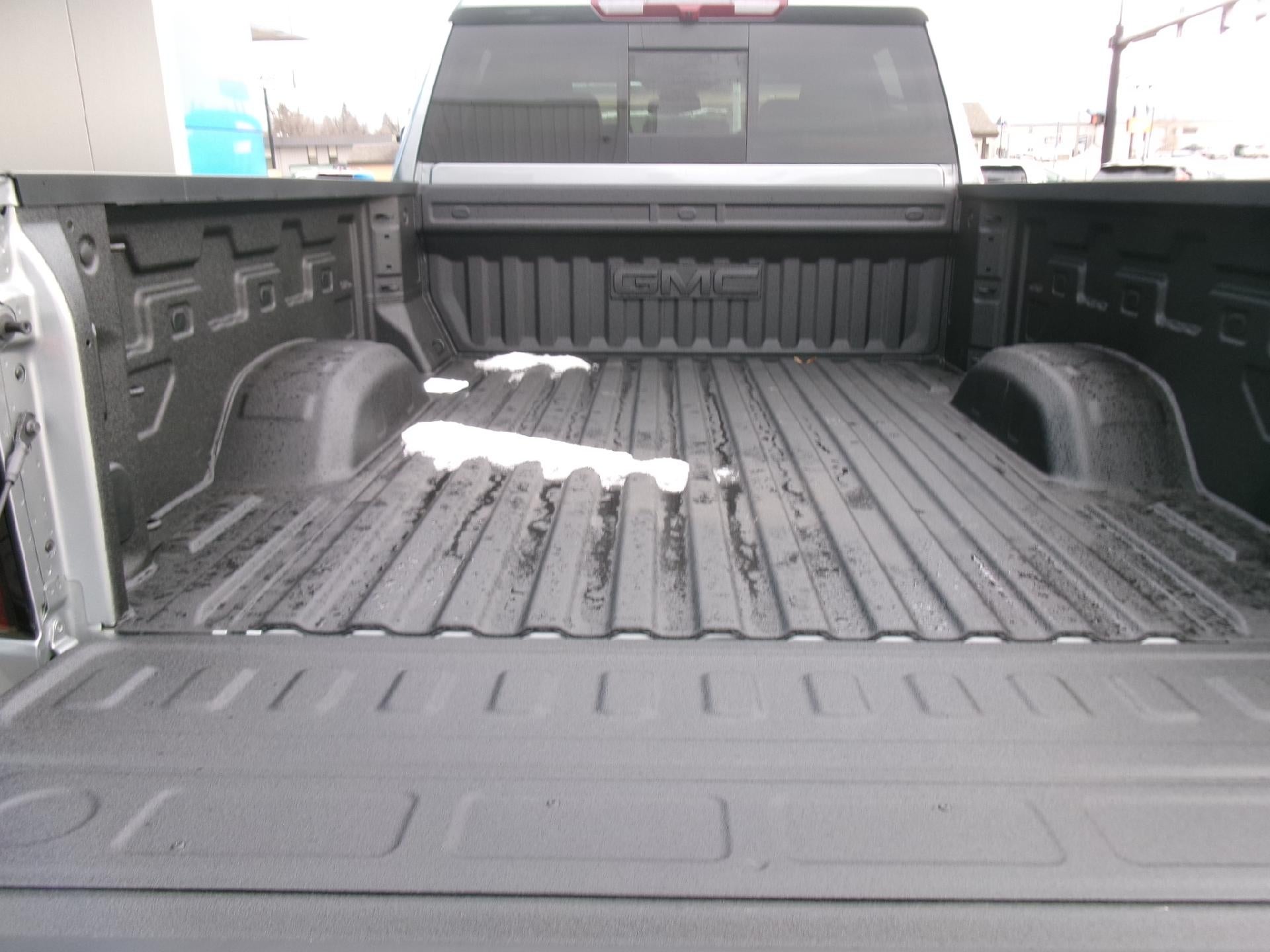 2026 GMC Sierra 3500 HD Crew Cab Standard Box 4-Wheel Drive SLT