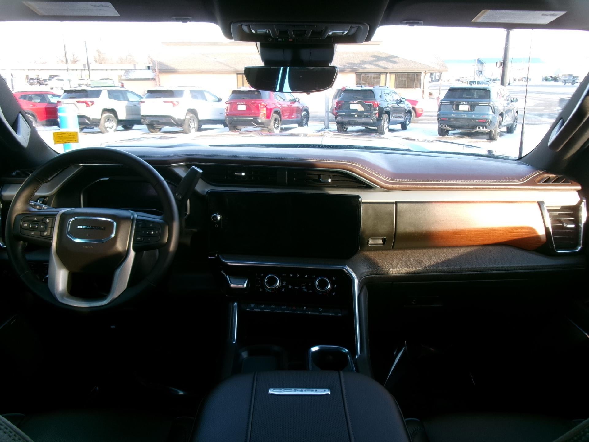 2025 GMC Sierra 3500 HD Crew Cab Standard Box 4-Wheel Drive Denali