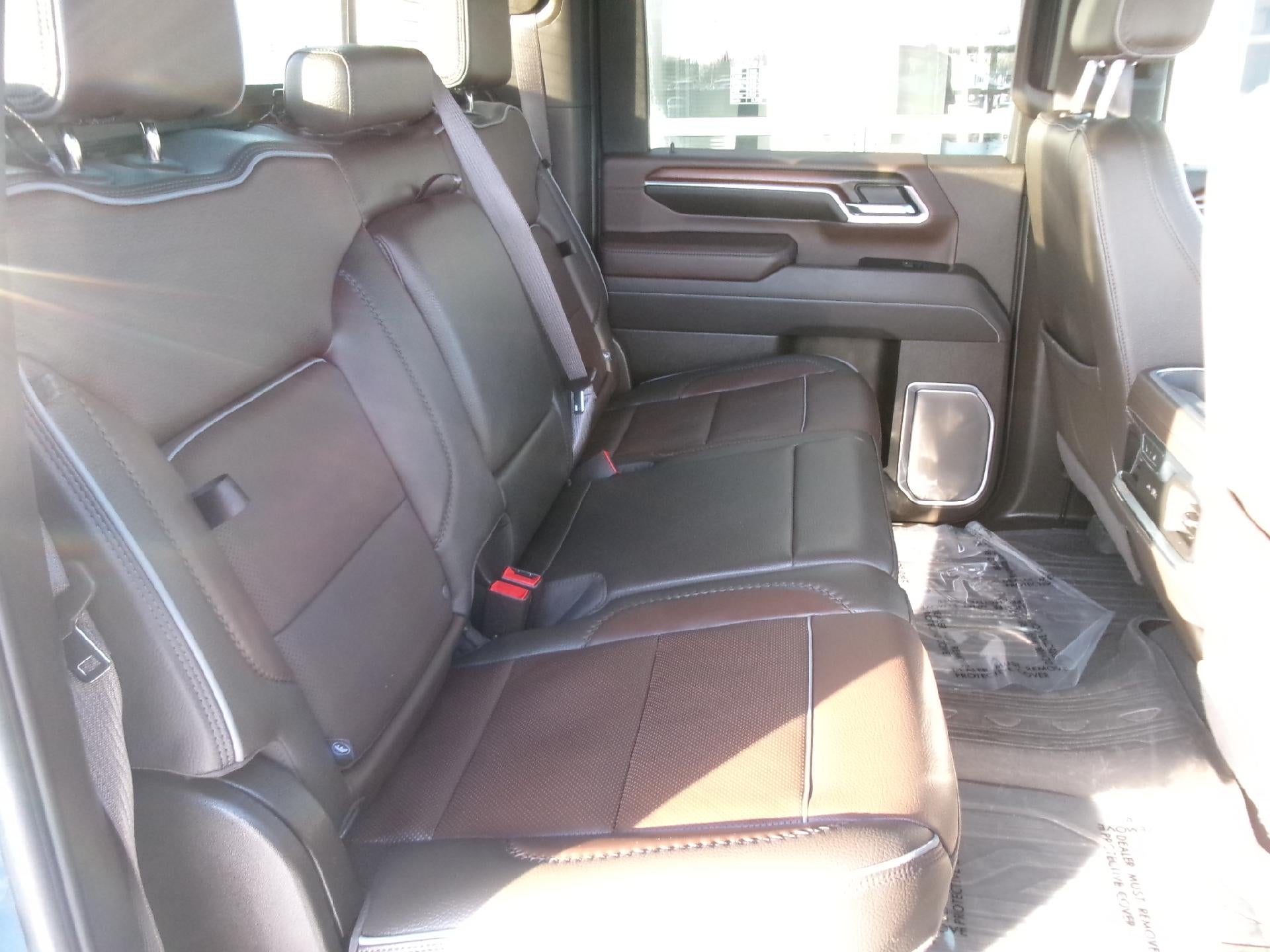 2025 GMC Sierra 3500 HD Crew Cab Standard Box 4-Wheel Drive Denali