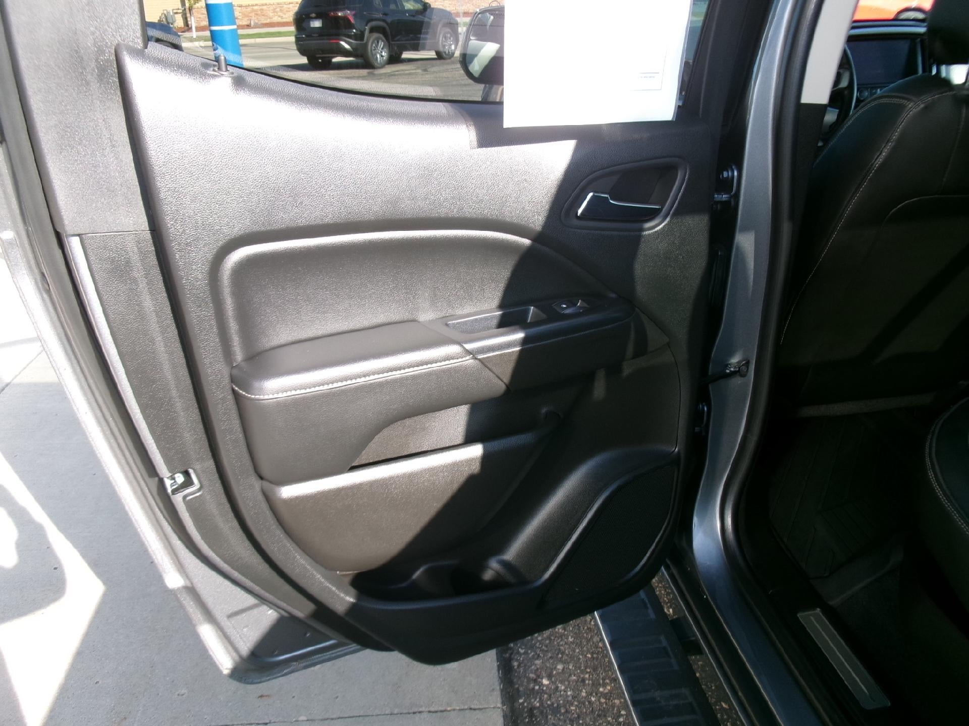 2020 GMC Canyon Crew Cab Short Box 4-Wheel Drive Denali