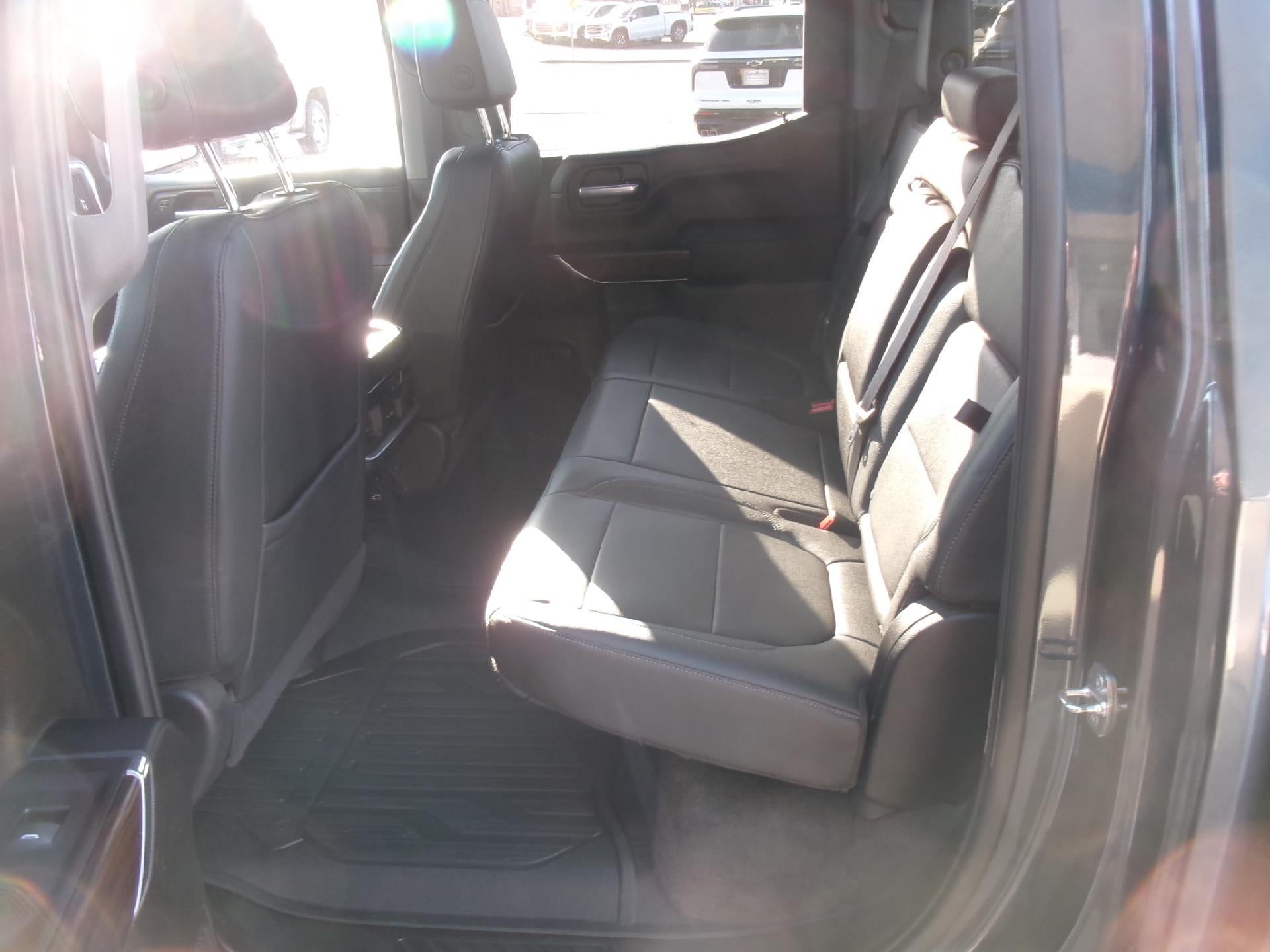 2021 GMC Sierra 1500 Crew Cab Short Box 4-Wheel Drive SLT