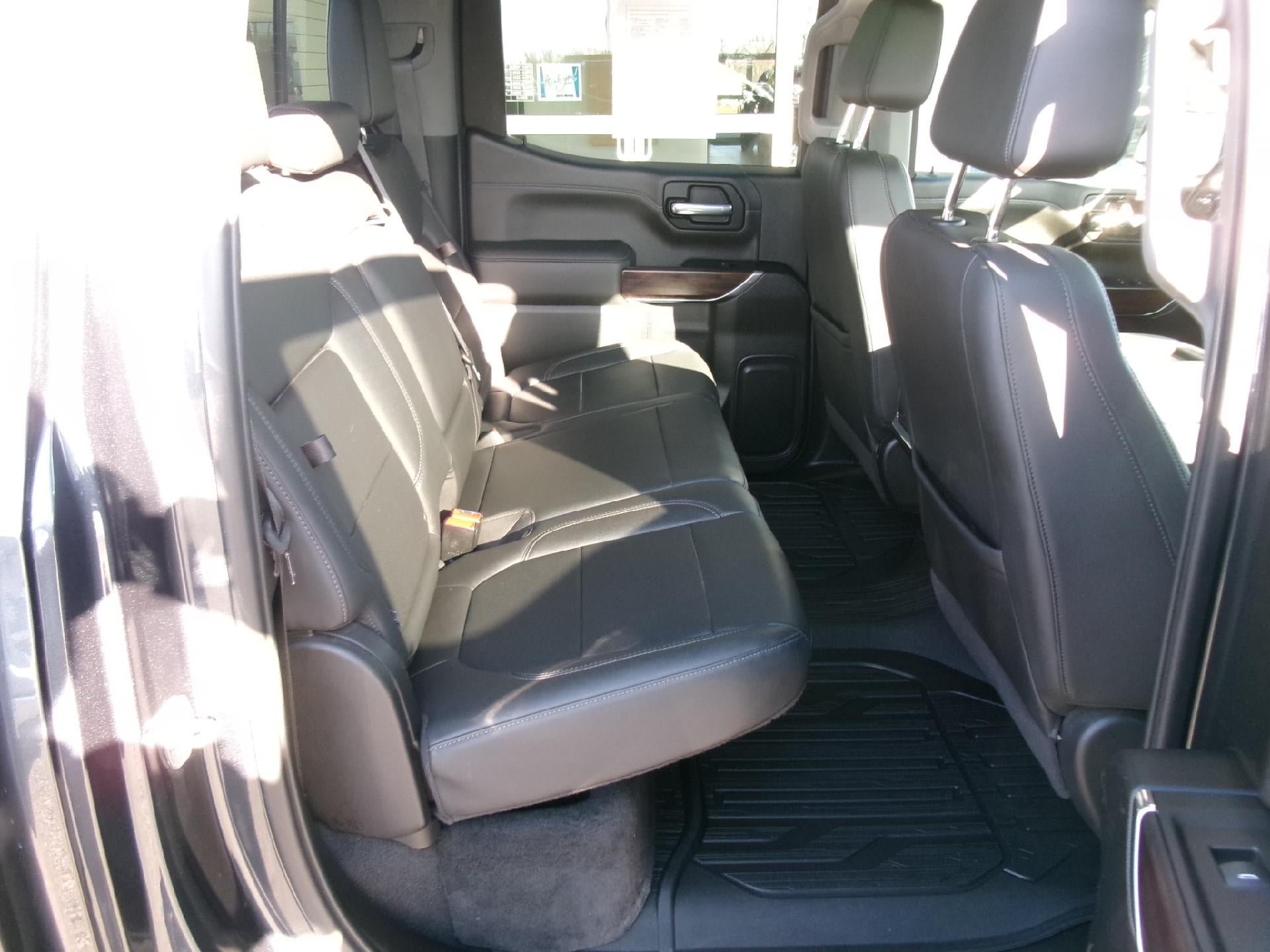 2021 GMC Sierra 1500 Crew Cab Short Box 4-Wheel Drive SLT