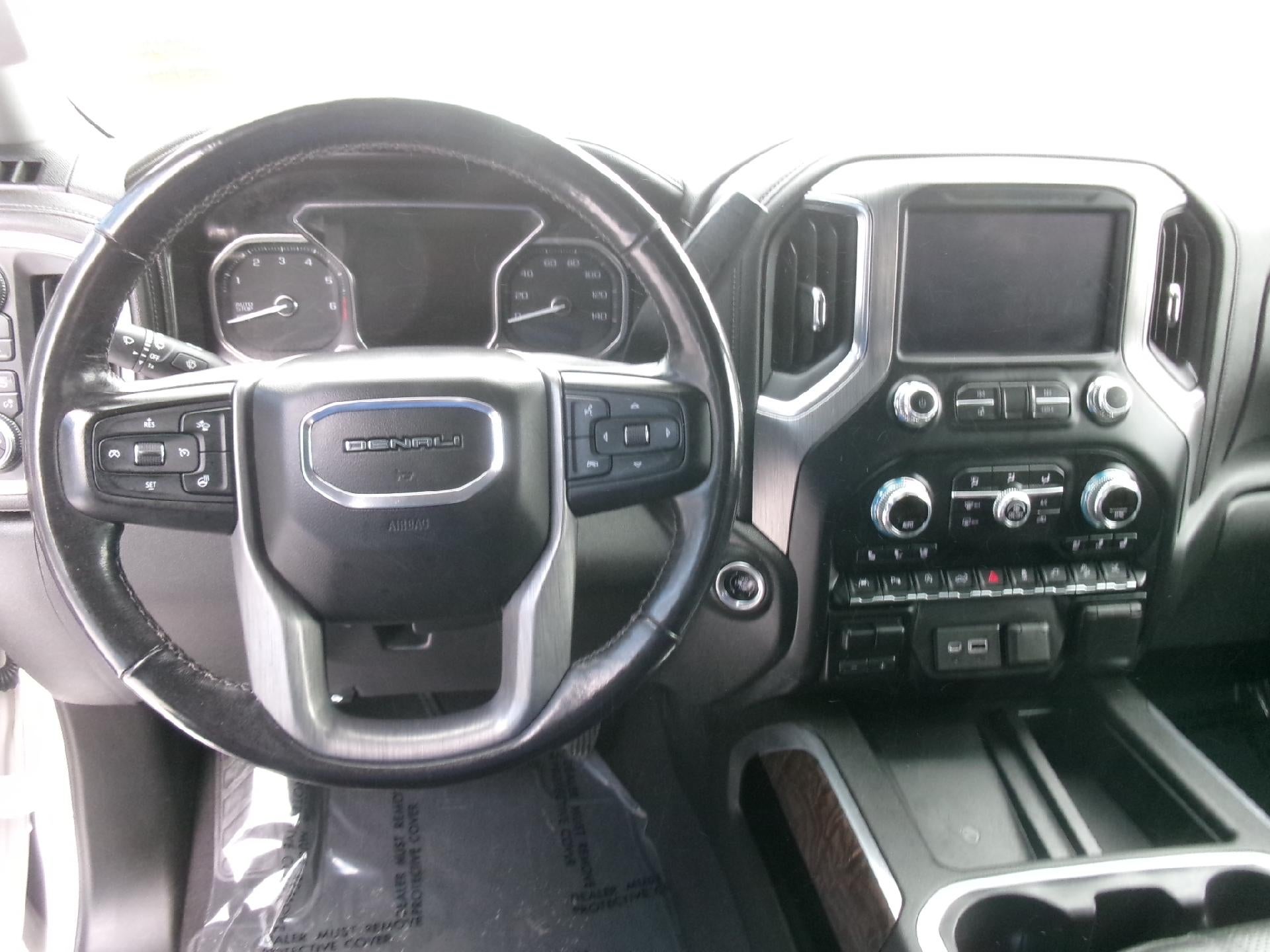 2019 GMC Sierra 1500 Crew Cab Short Box 4-Wheel Drive Denali