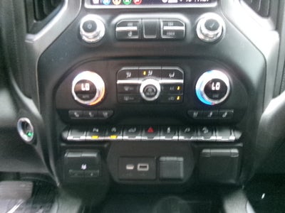 2021 GMC Sierra 1500 Crew Cab Short Box 4-Wheel Drive Denali