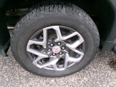 2023 GMC Sierra 1500 Crew Cab Short Box 4-Wheel Drive SLT