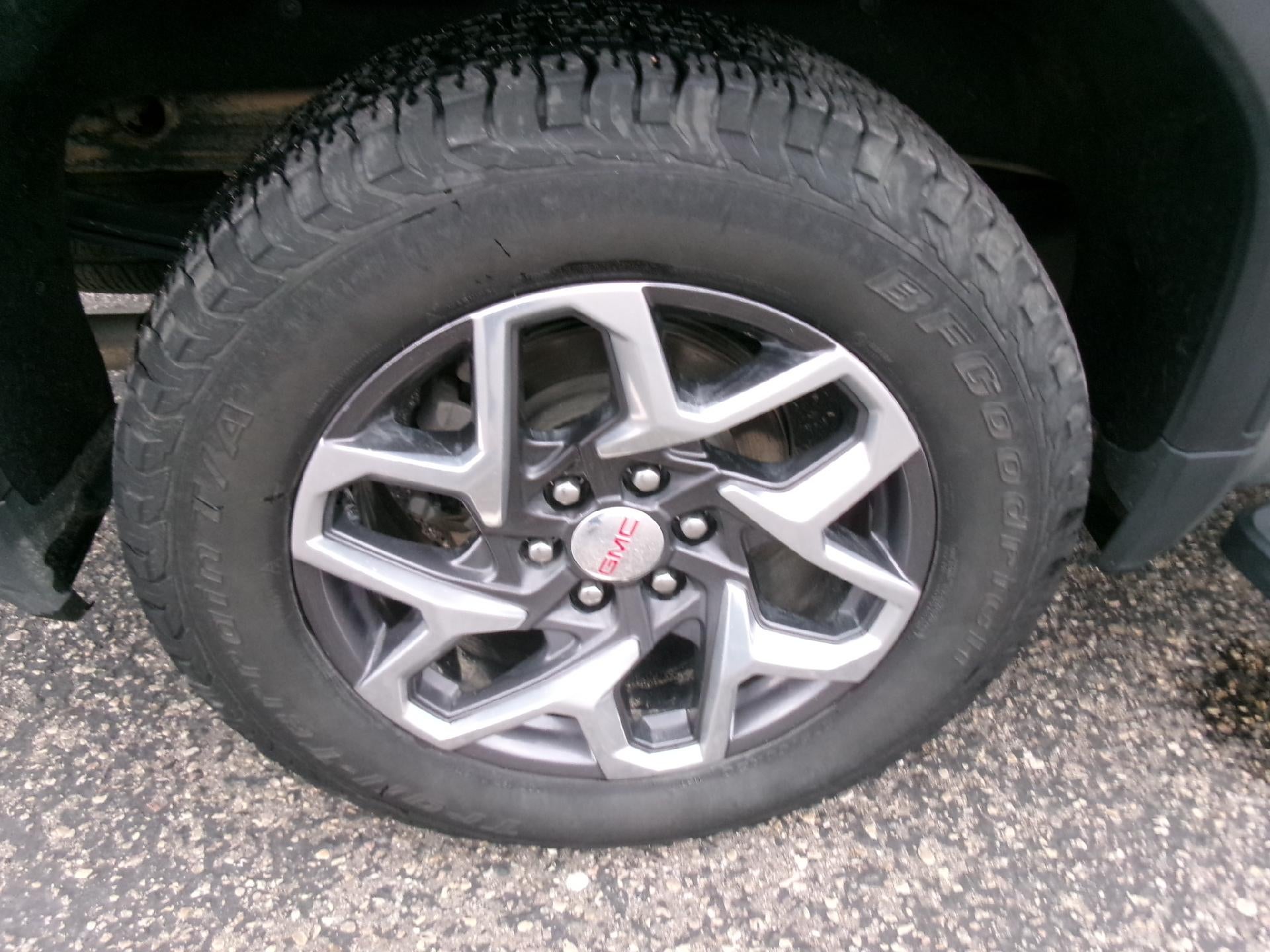 2023 GMC Sierra 1500 Crew Cab Short Box 4-Wheel Drive SLT