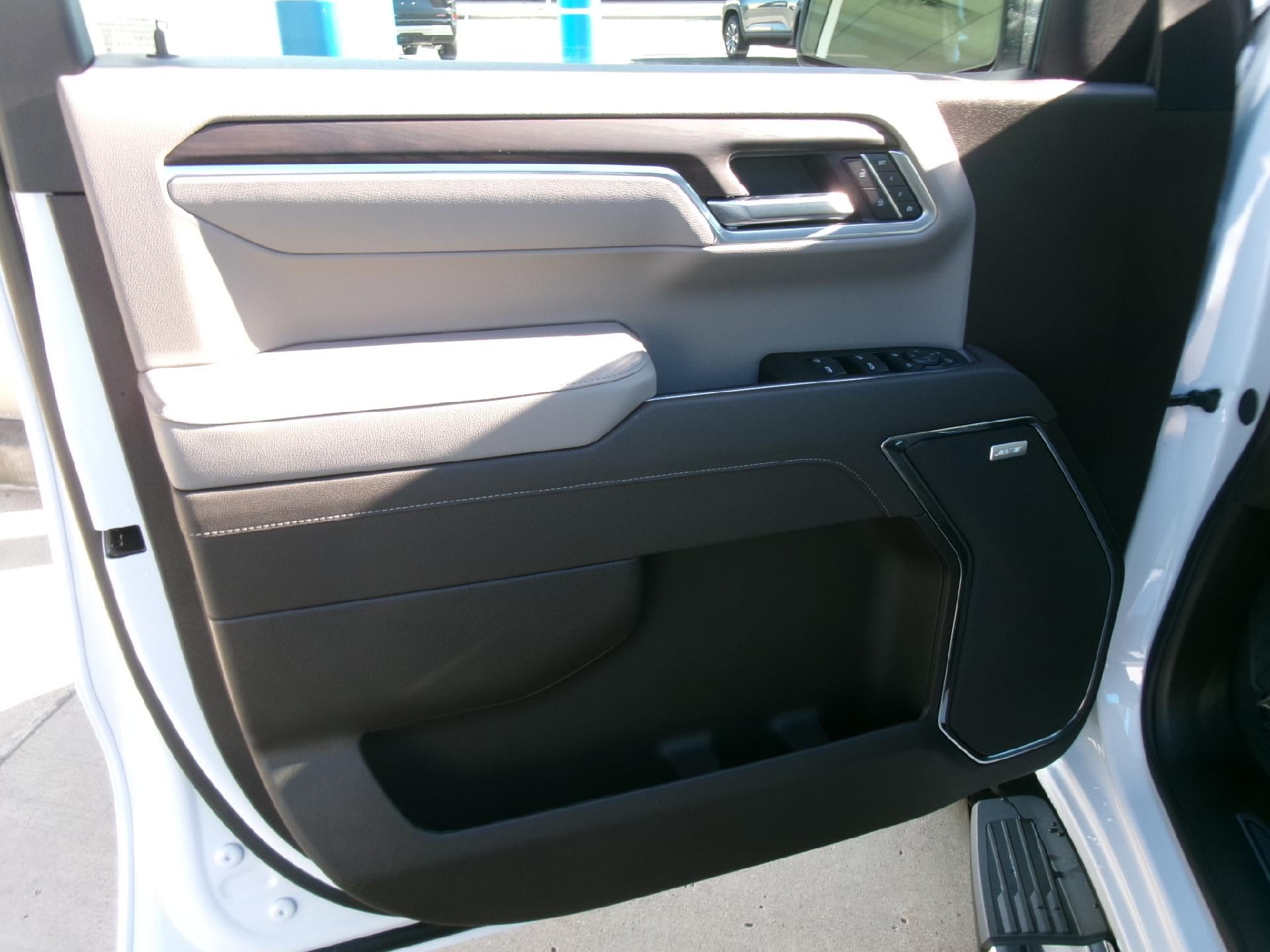 2026 GMC Sierra 1500 Crew Cab Short Box 4-Wheel Drive SLT