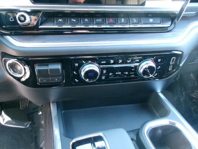 2026 GMC Sierra 1500 Crew Cab Short Box 4-Wheel Drive SLT