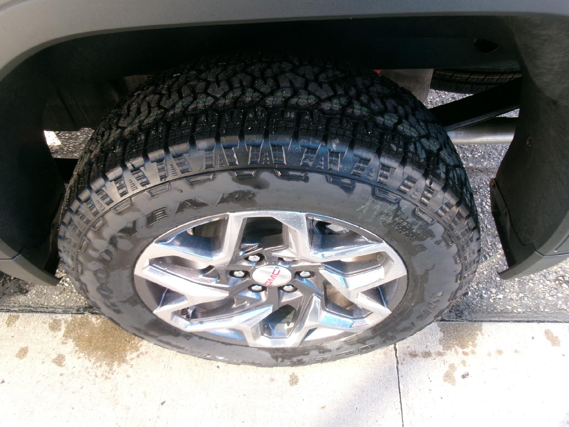 2026 GMC Sierra 1500 Crew Cab Short Box 4-Wheel Drive SLT