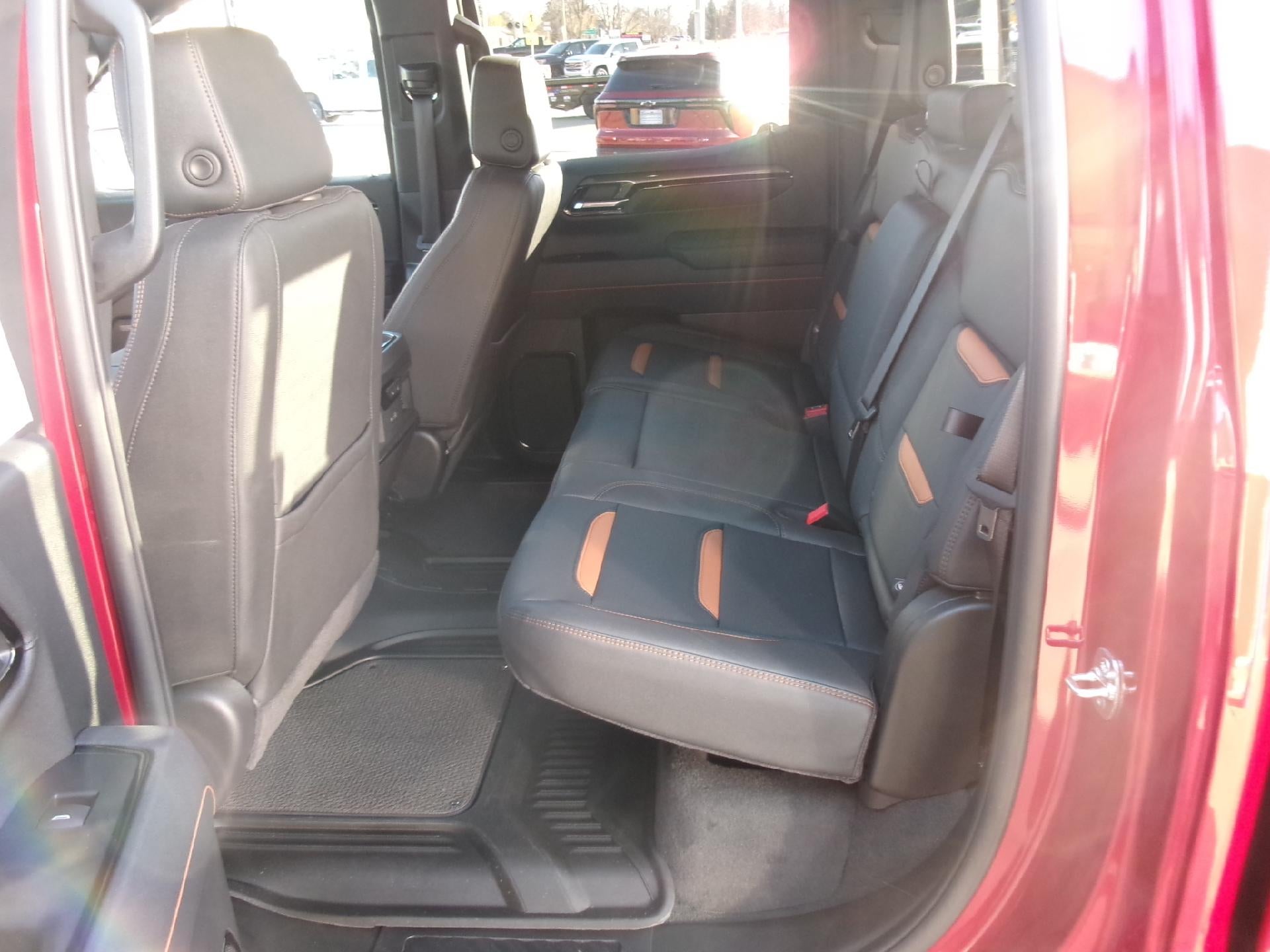 2025 GMC Sierra 1500 Crew Cab Short Box 4-Wheel Drive AT4