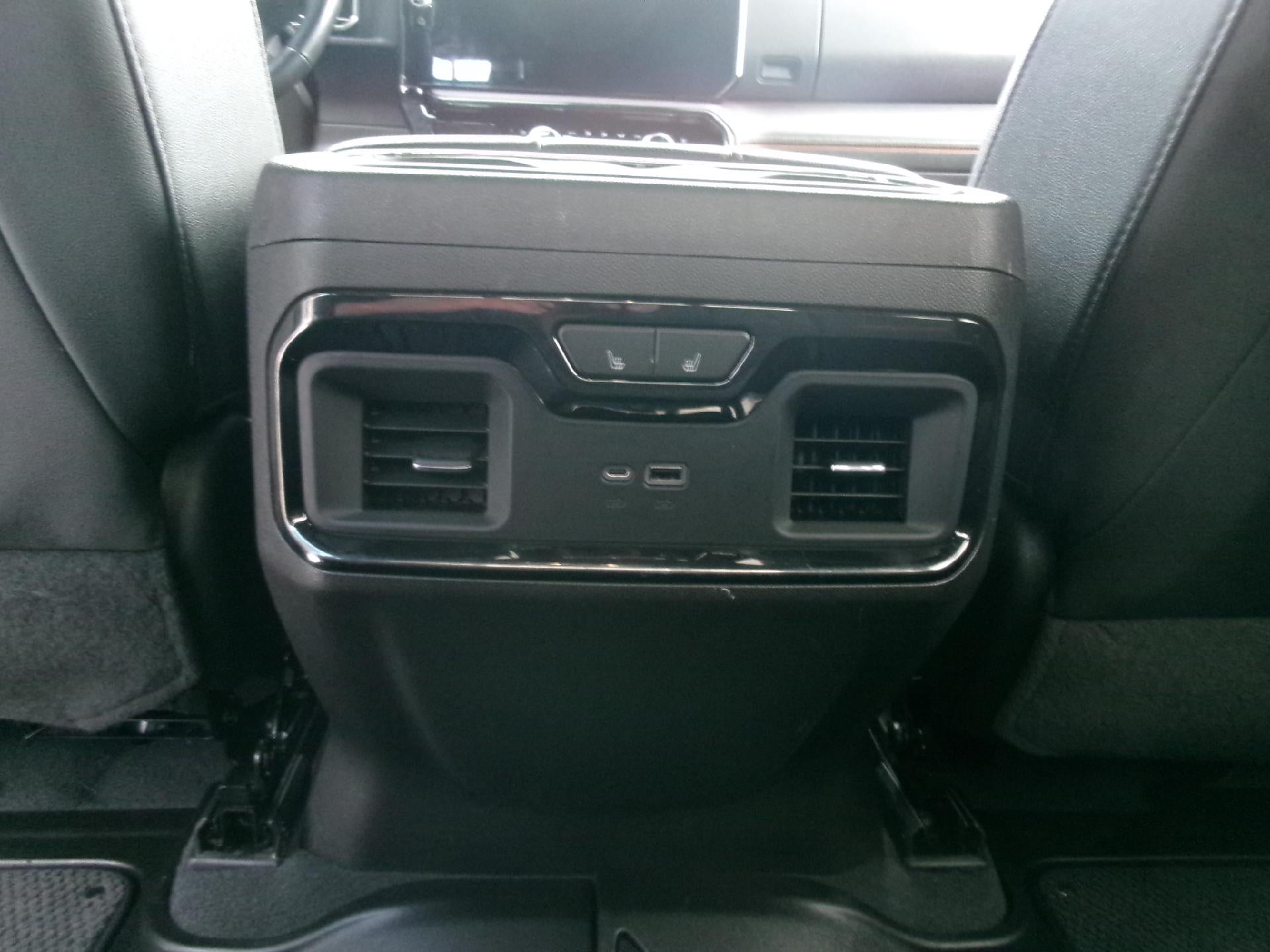 2023 GMC Sierra 1500 Crew Cab Short Box 4-Wheel Drive AT4