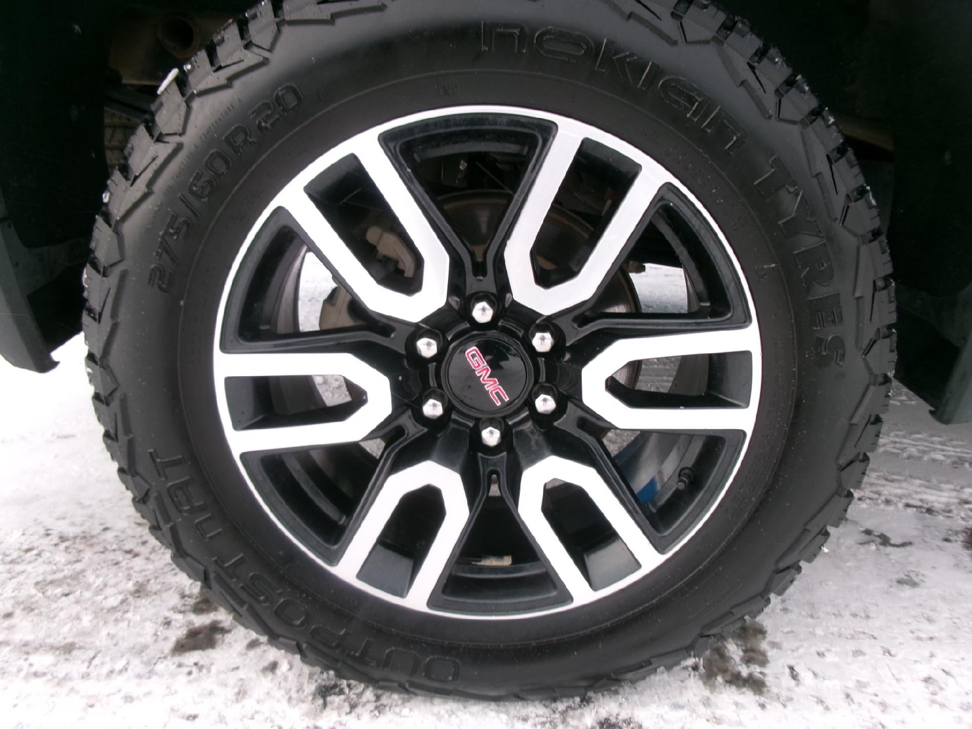 2023 GMC Sierra 1500 Crew Cab Short Box 4-Wheel Drive AT4