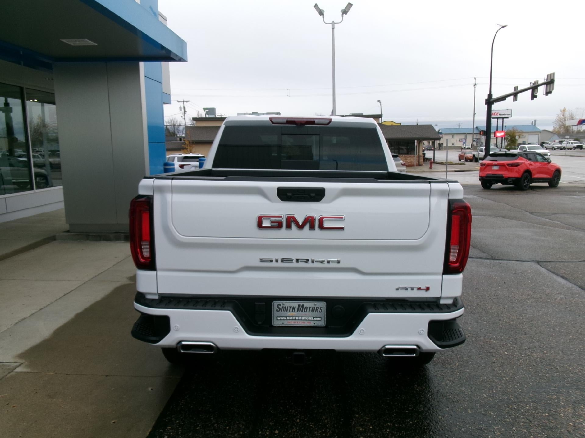 2026 GMC Sierra 1500 Crew Cab Short Box 4-Wheel Drive AT4