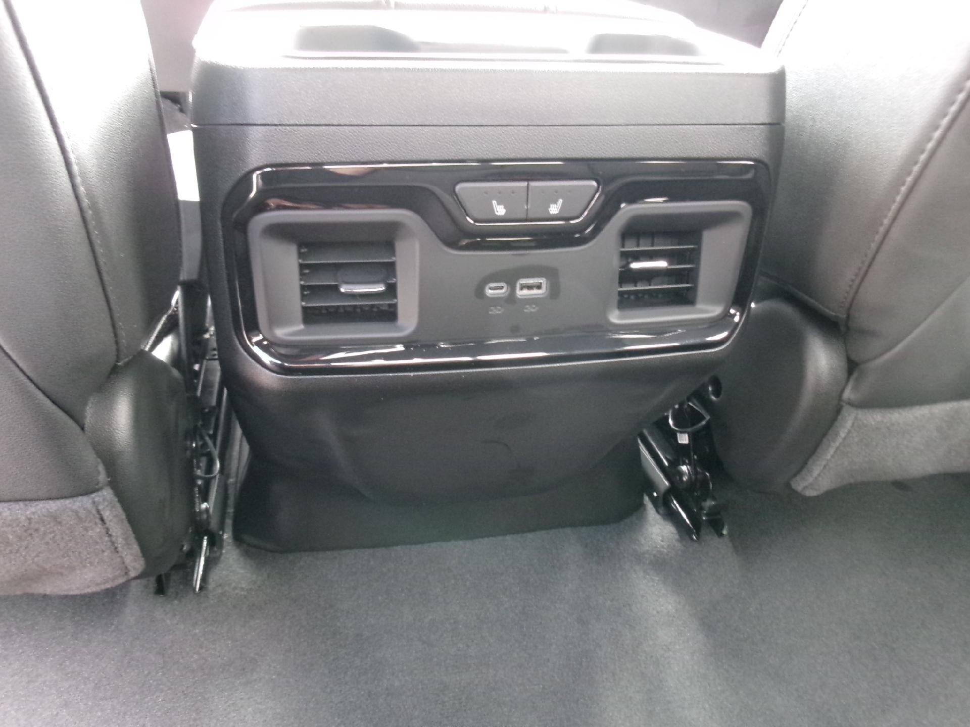 2026 GMC Sierra 1500 Crew Cab Short Box 4-Wheel Drive AT4